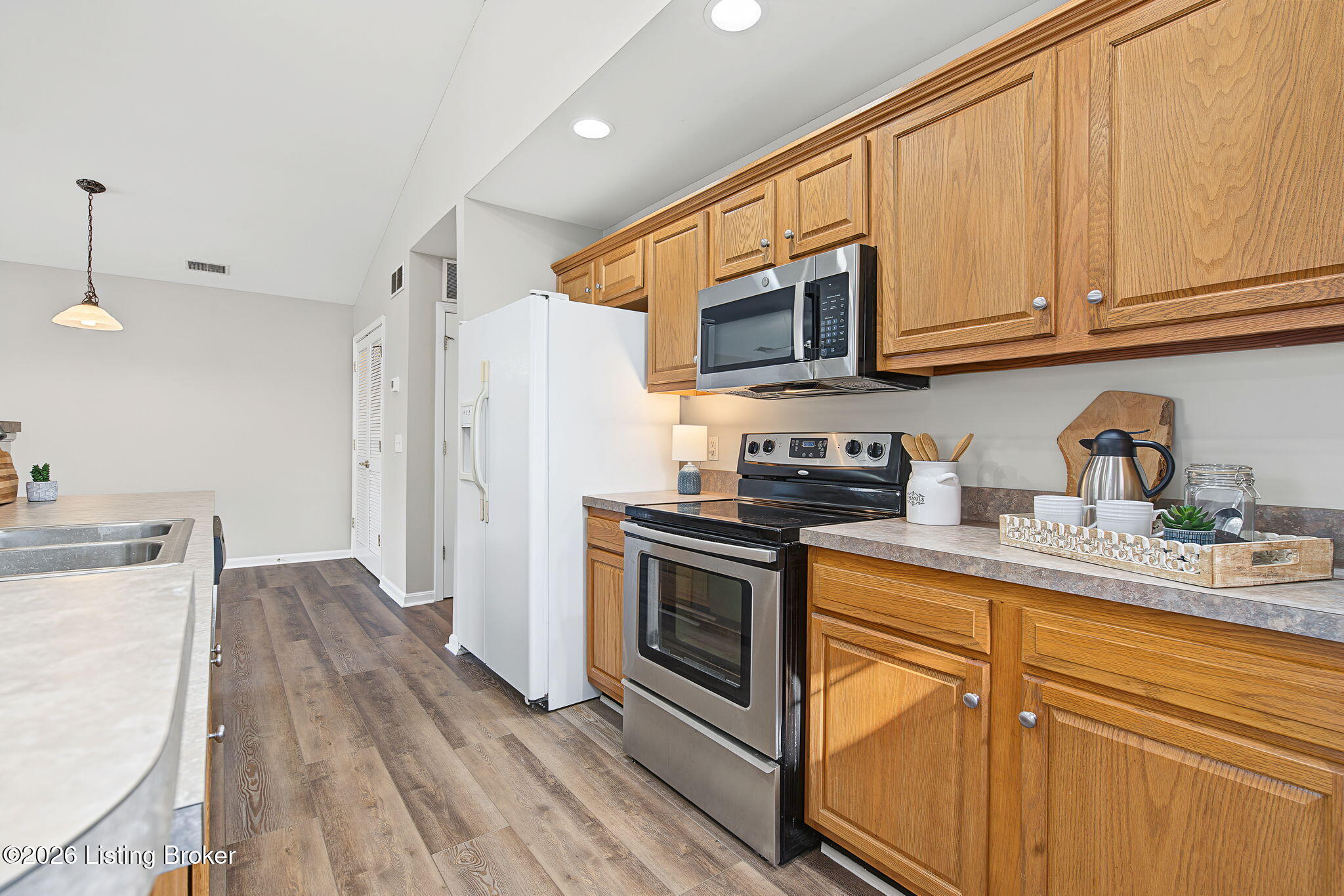 6517 Brook Bend Way 228 Property Photo 14