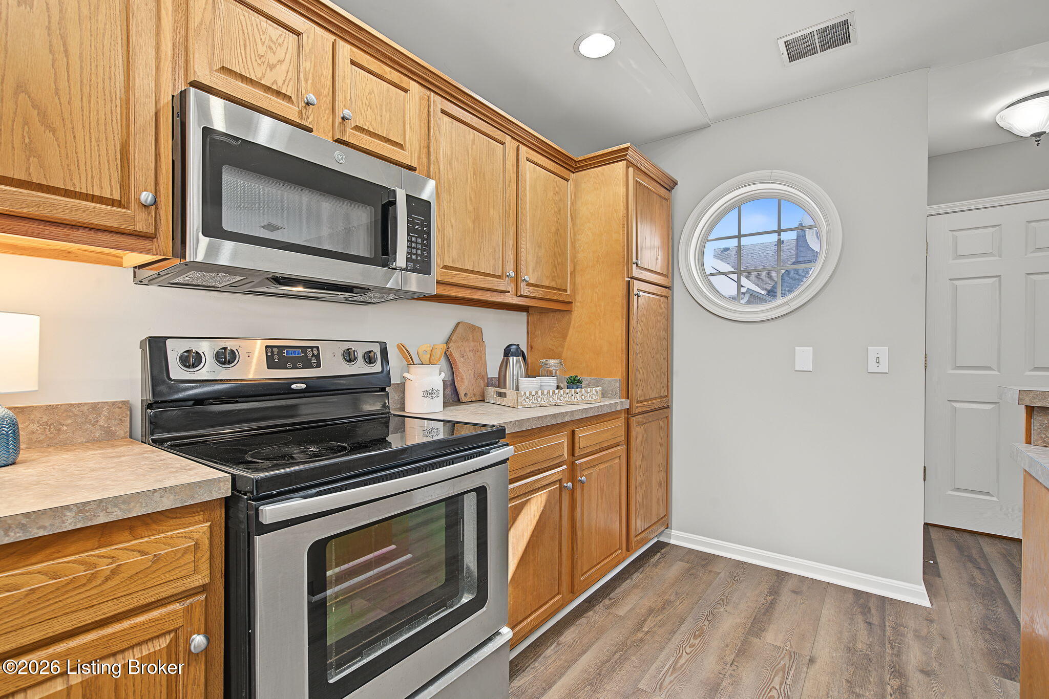 6517 Brook Bend Way 228 Property Photo 15