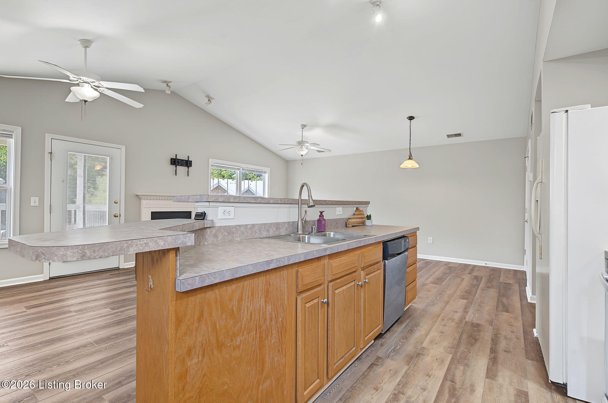 6517 Brook Bend Way 228 Property Photo 17