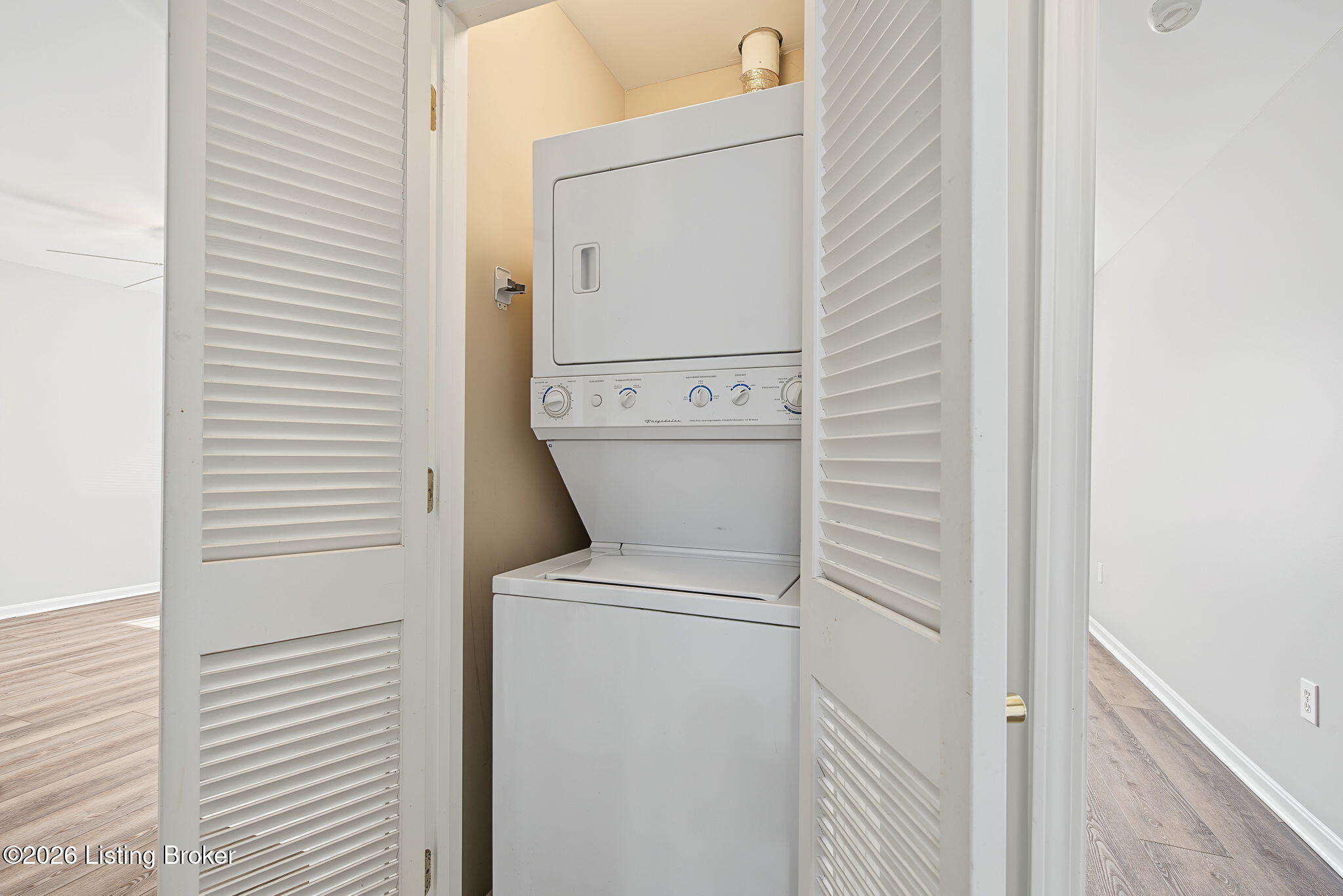 6517 Brook Bend Way 228 Property Photo 21