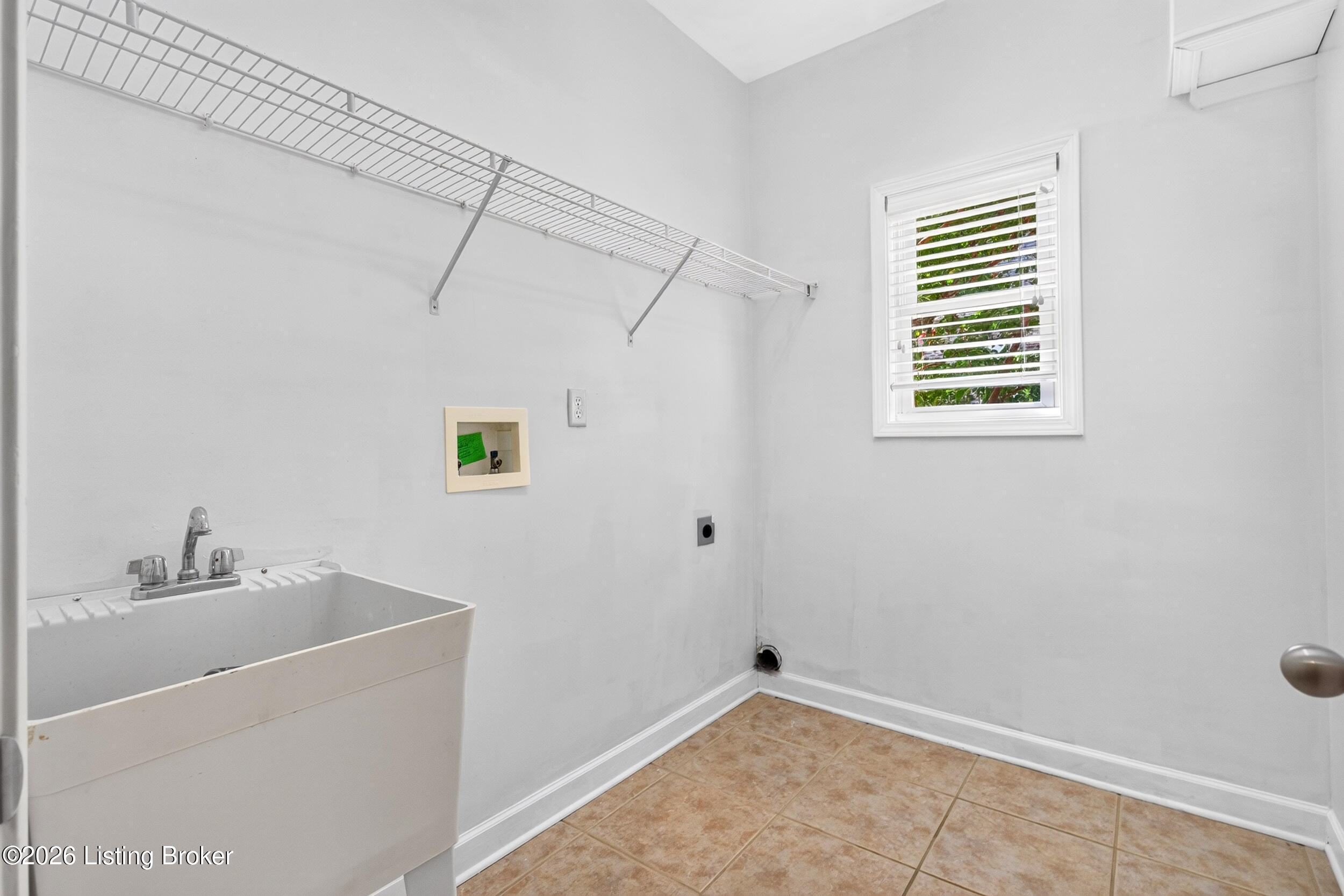 12608 Razor Ct Property Photo 22