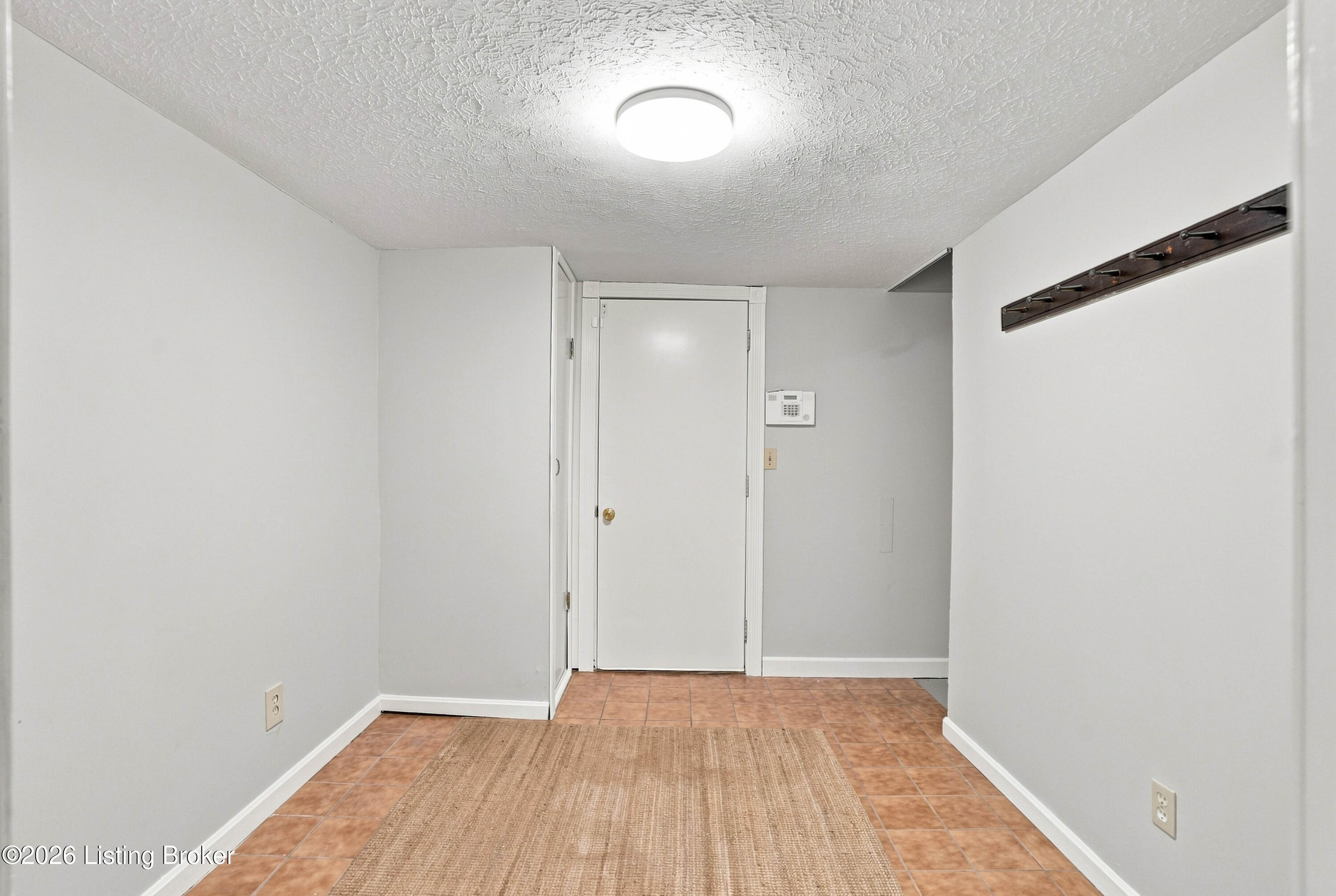 1010 Benton Ridge Dr Property Photo 28