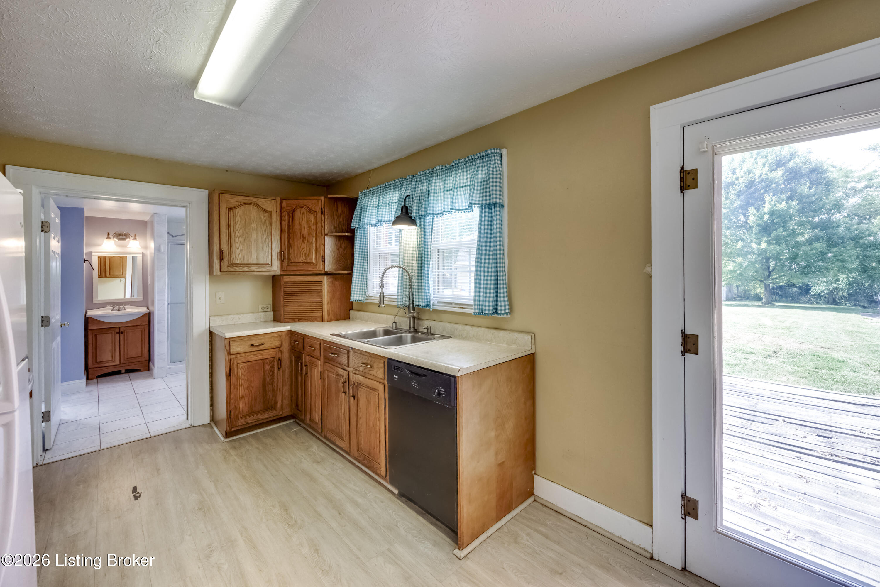 27 Smith Dr Property Photo 10