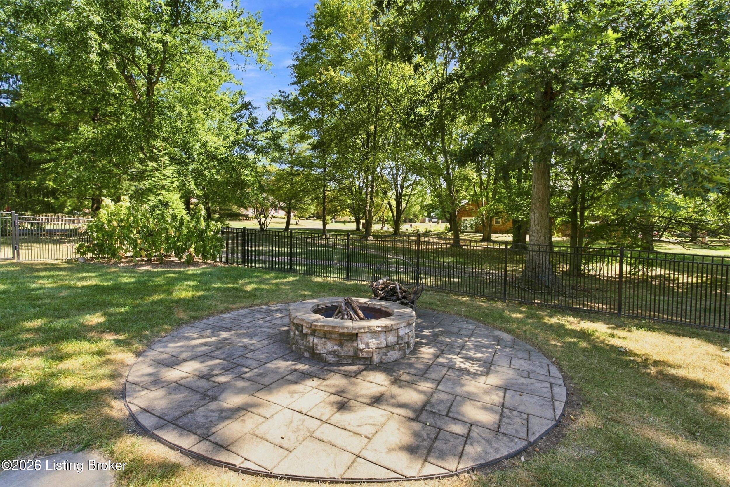 1052 Chapel Creek Trail Property Photo 66
