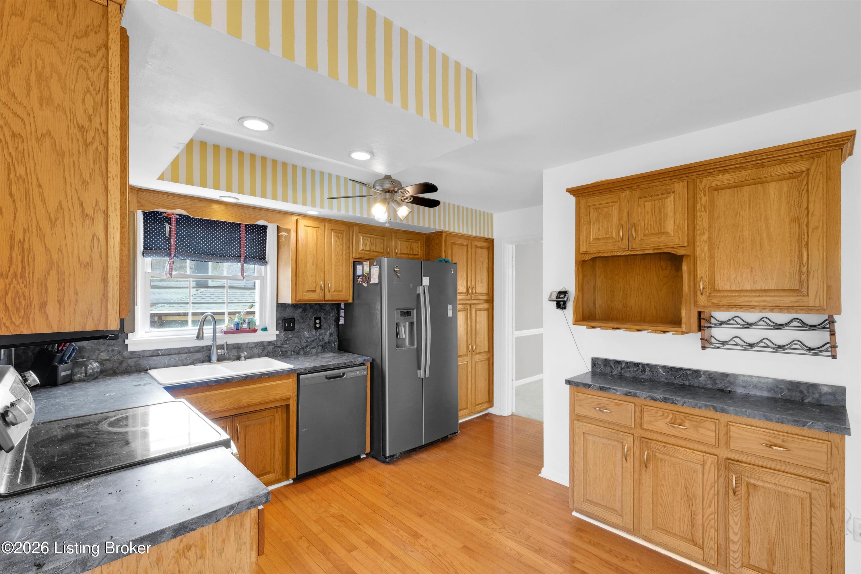 5403 Wending Ct Property Photo 9