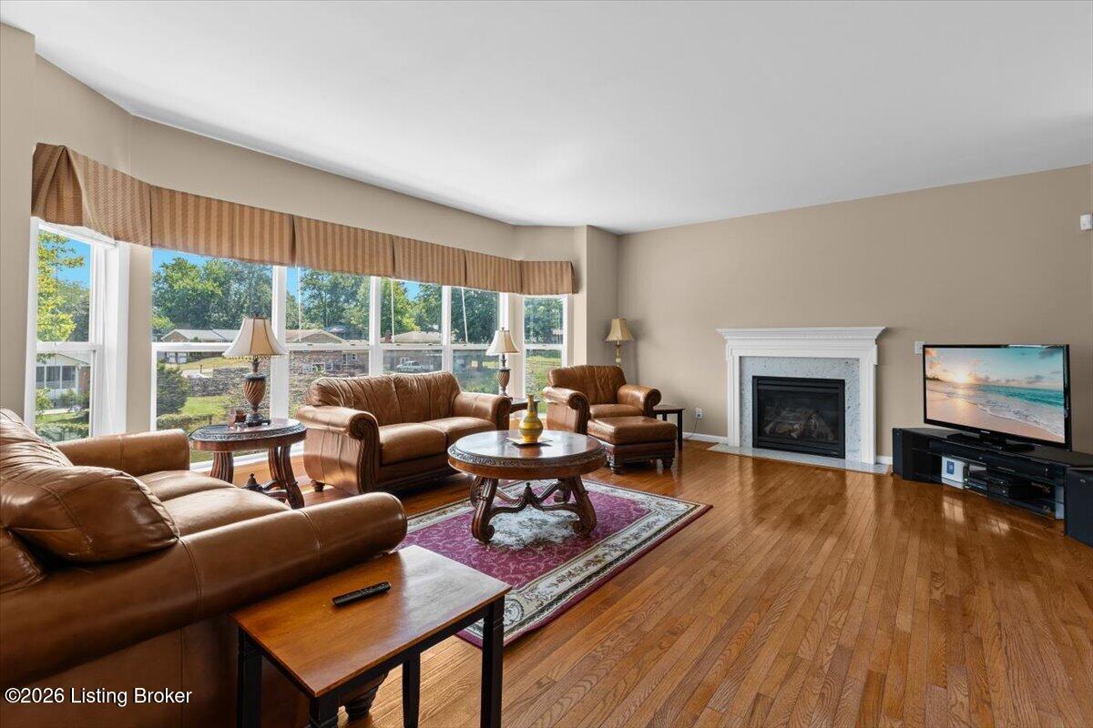 3419 Stony Farm Dr Property Photo 4