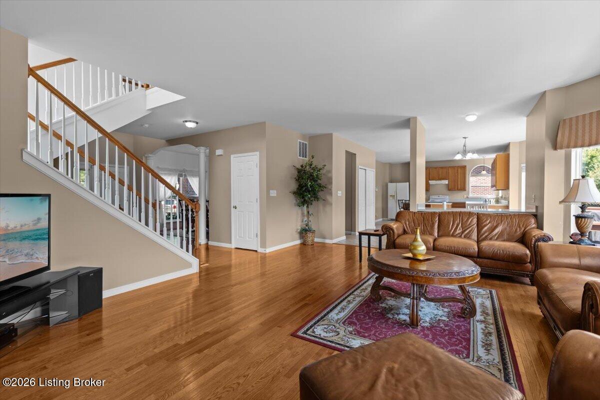 3419 Stony Farm Dr Property Photo 6