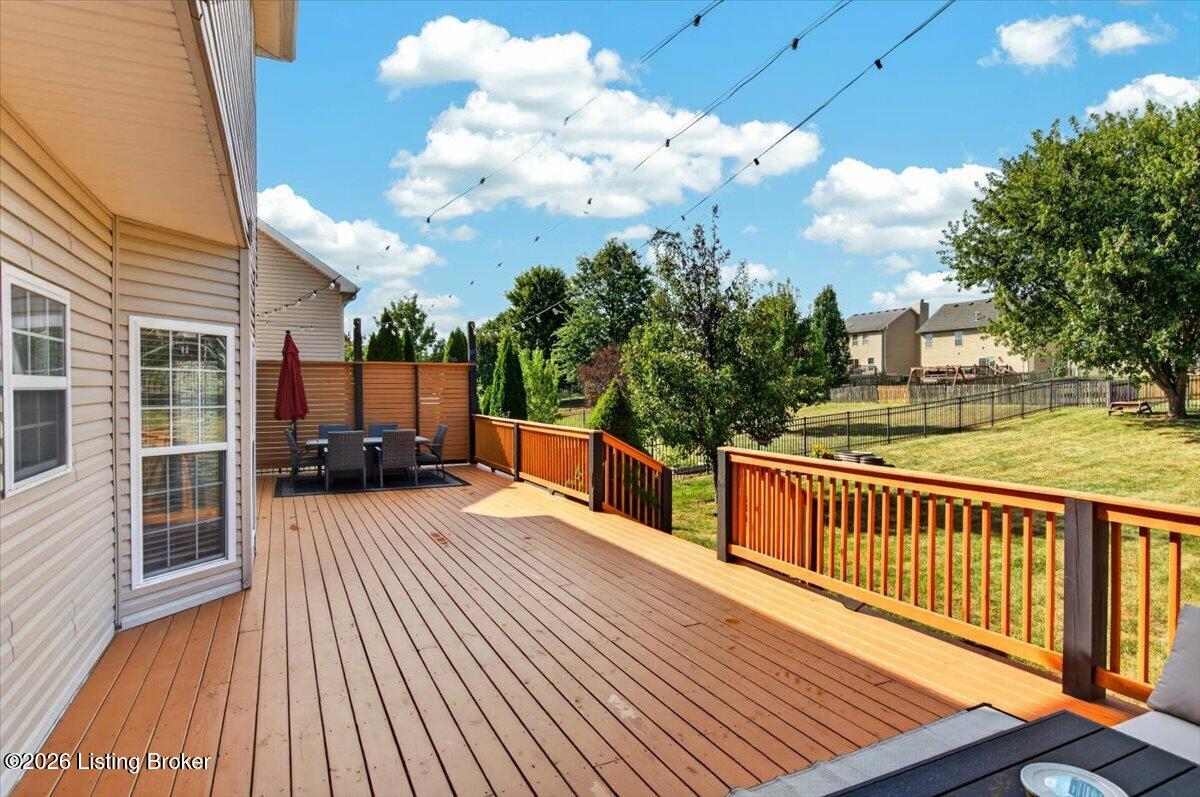 406 Arlington Meadows Dr Property Photo 50