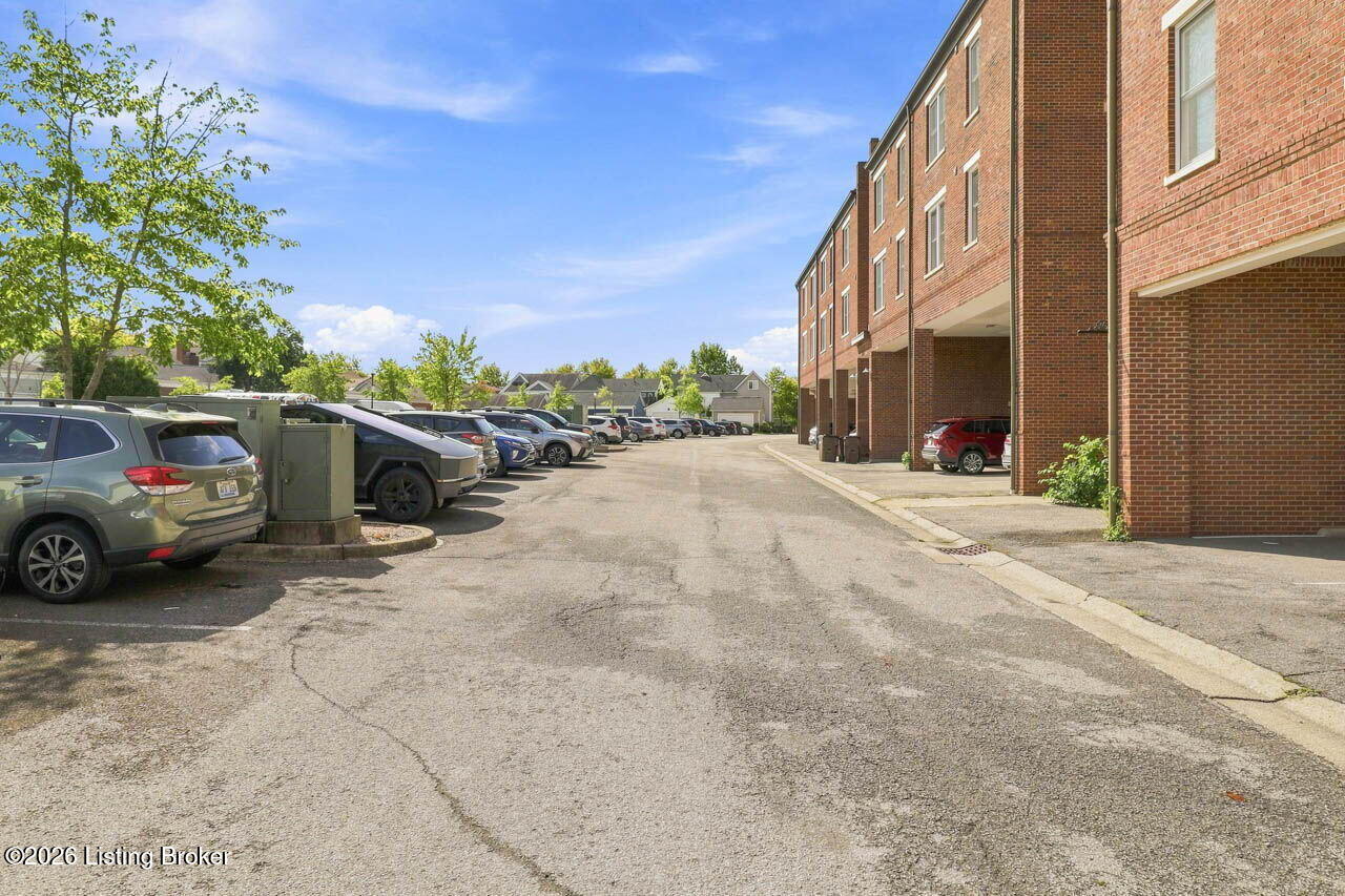 10619 Meeting St 202 Property Photo 47