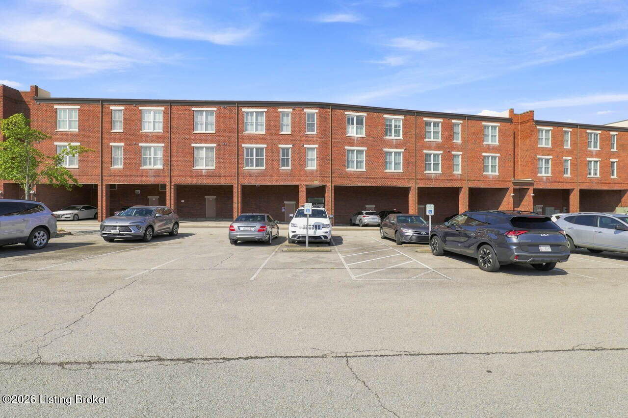 10619 Meeting St 202 Property Photo 49