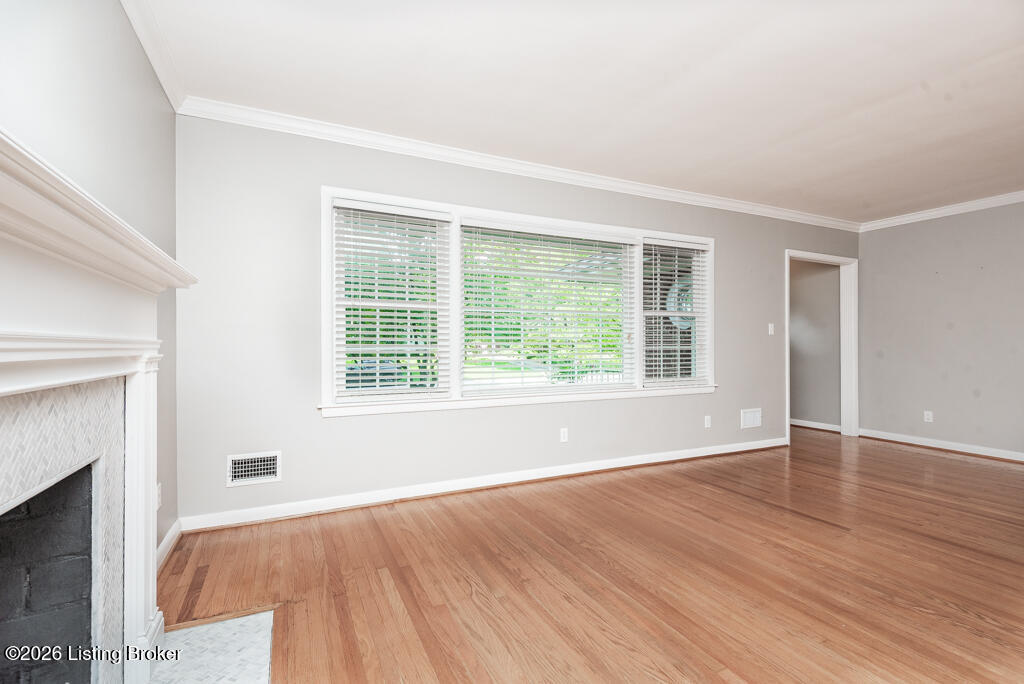 4305 Mount Vernon Rd Property Photo 5