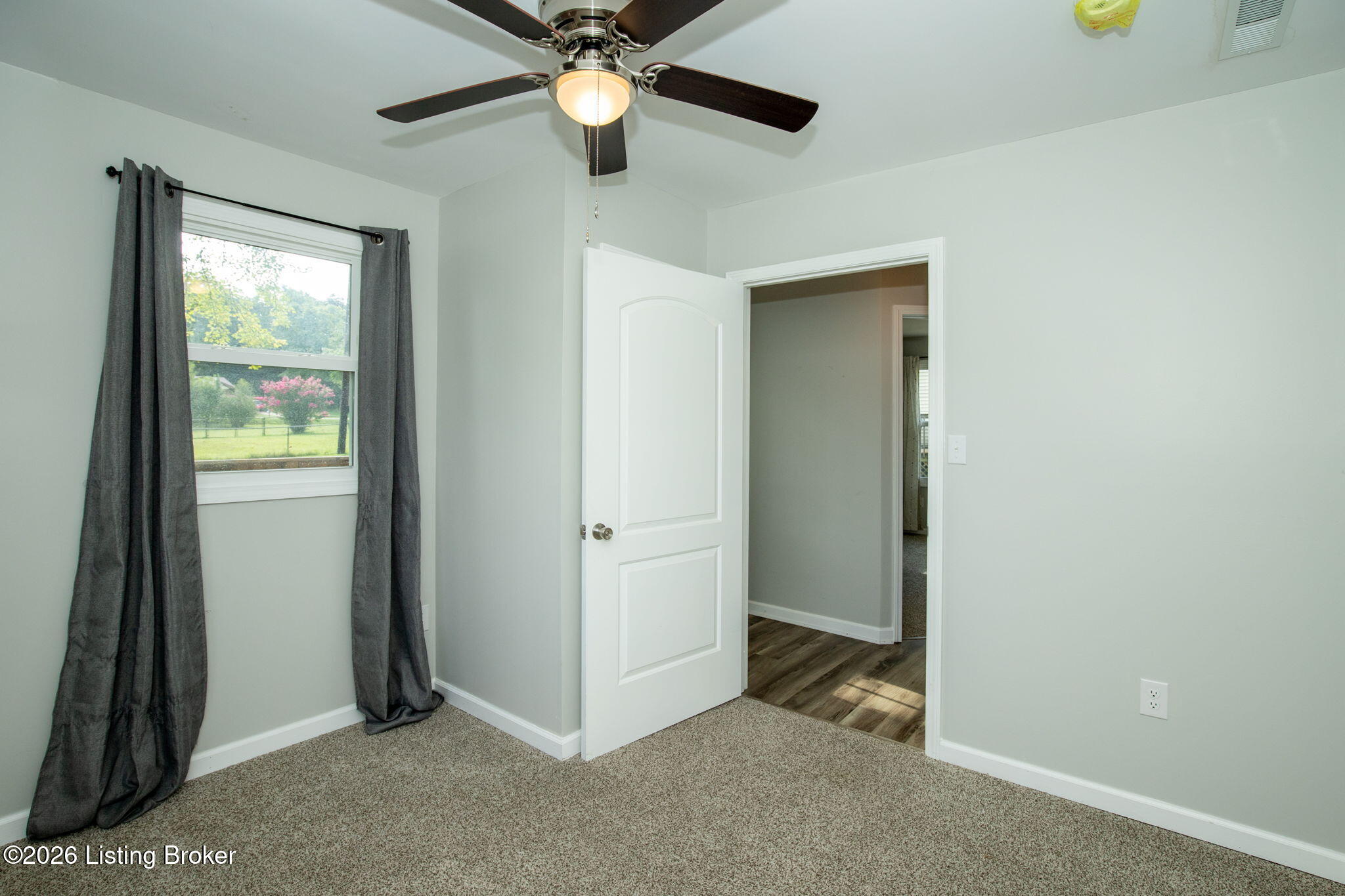 11098 S Preston Hwy Property Photo 23