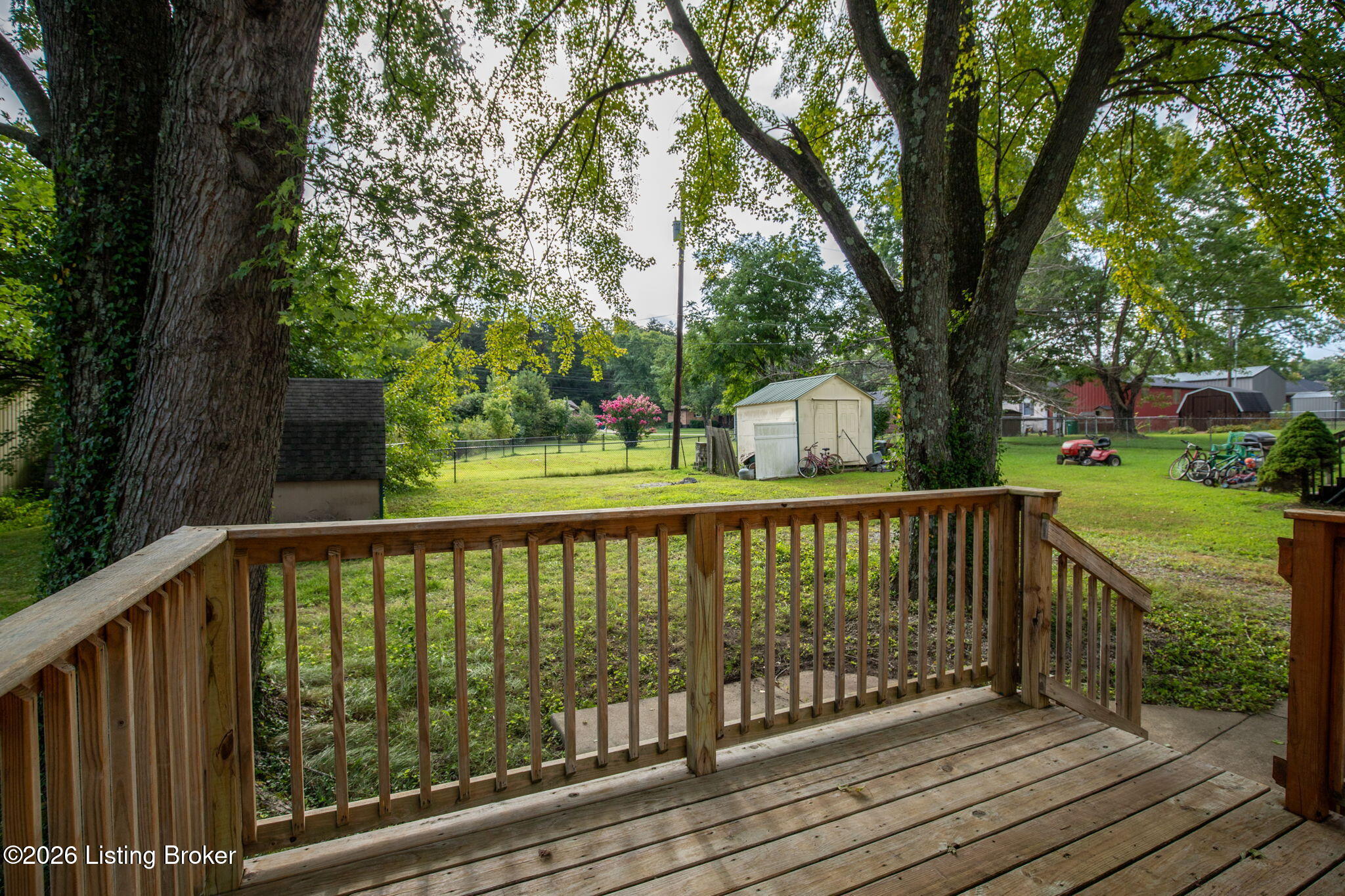 11098 S Preston Hwy Property Photo 28