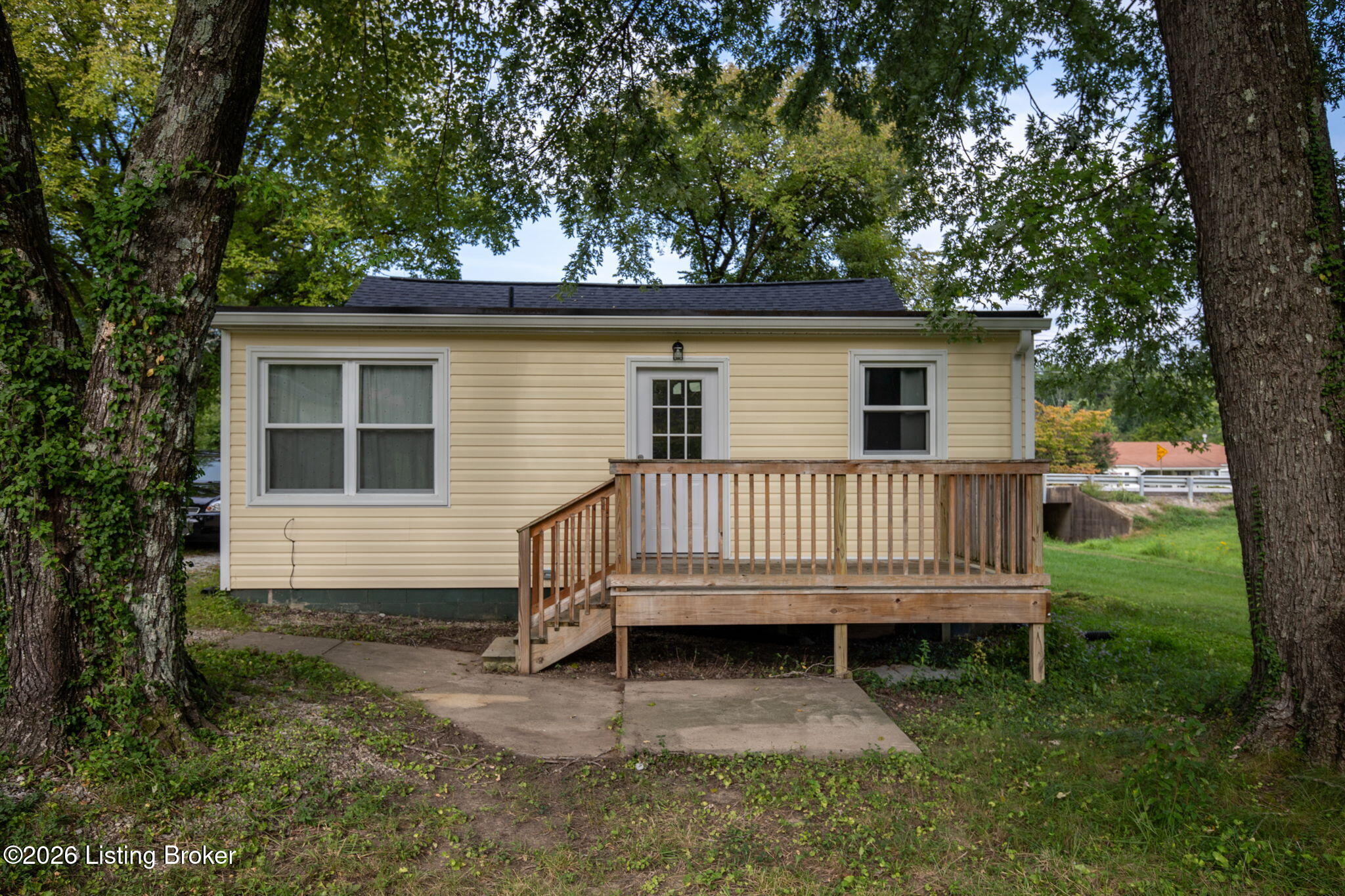 11098 S Preston Hwy Property Photo 29