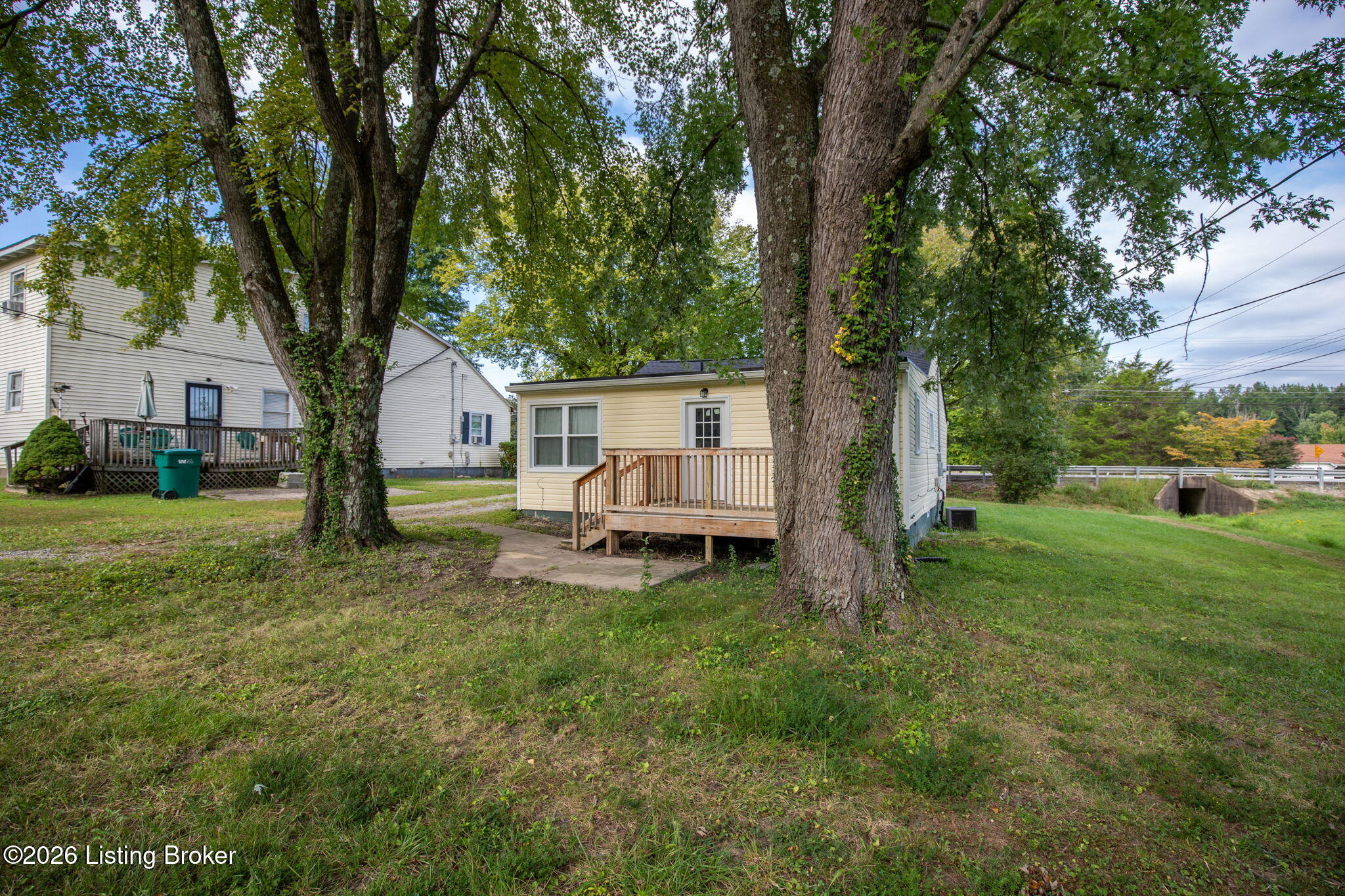11098 S Preston Hwy Property Photo 30