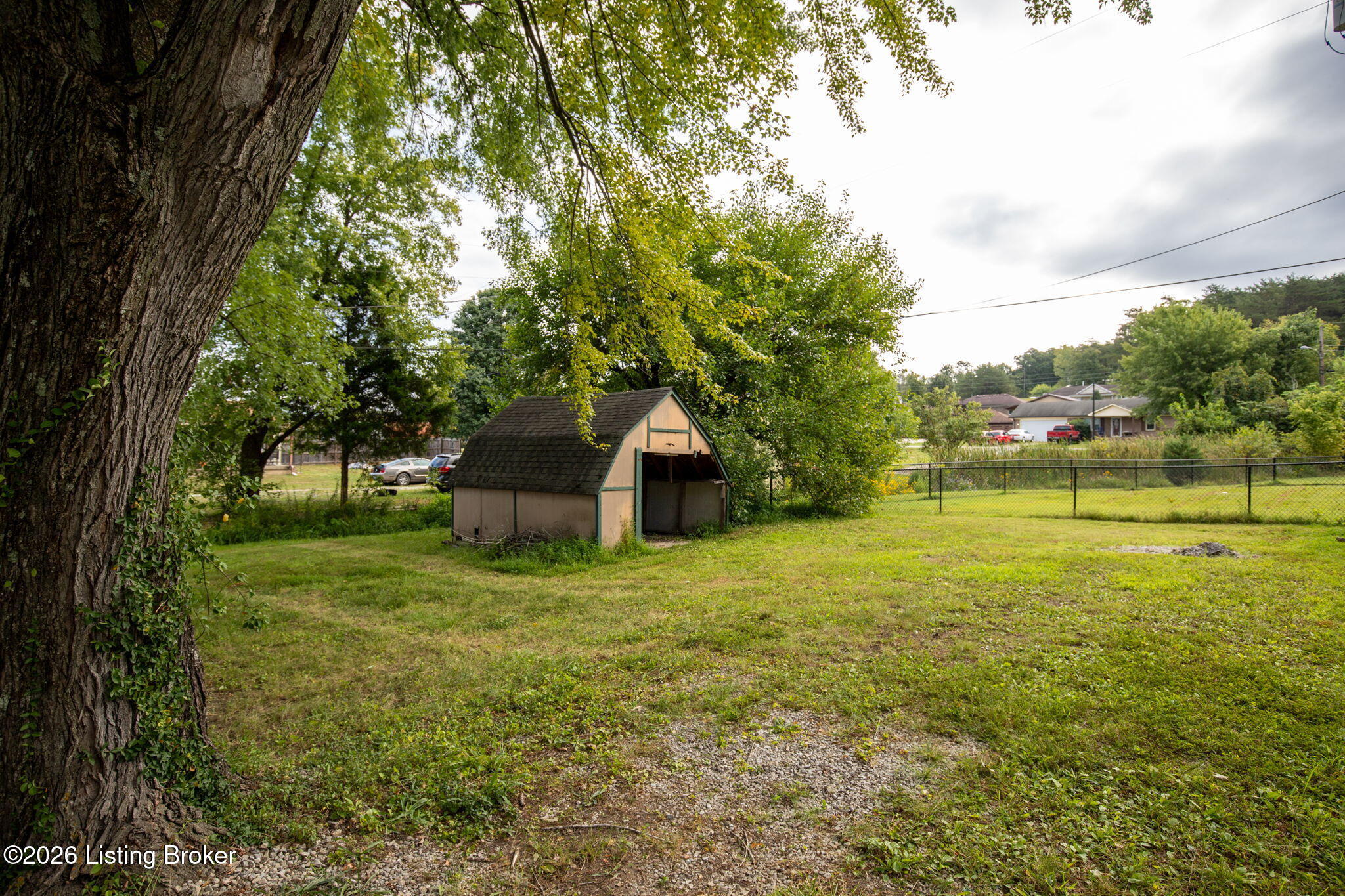 11098 S Preston Hwy Property Photo 35