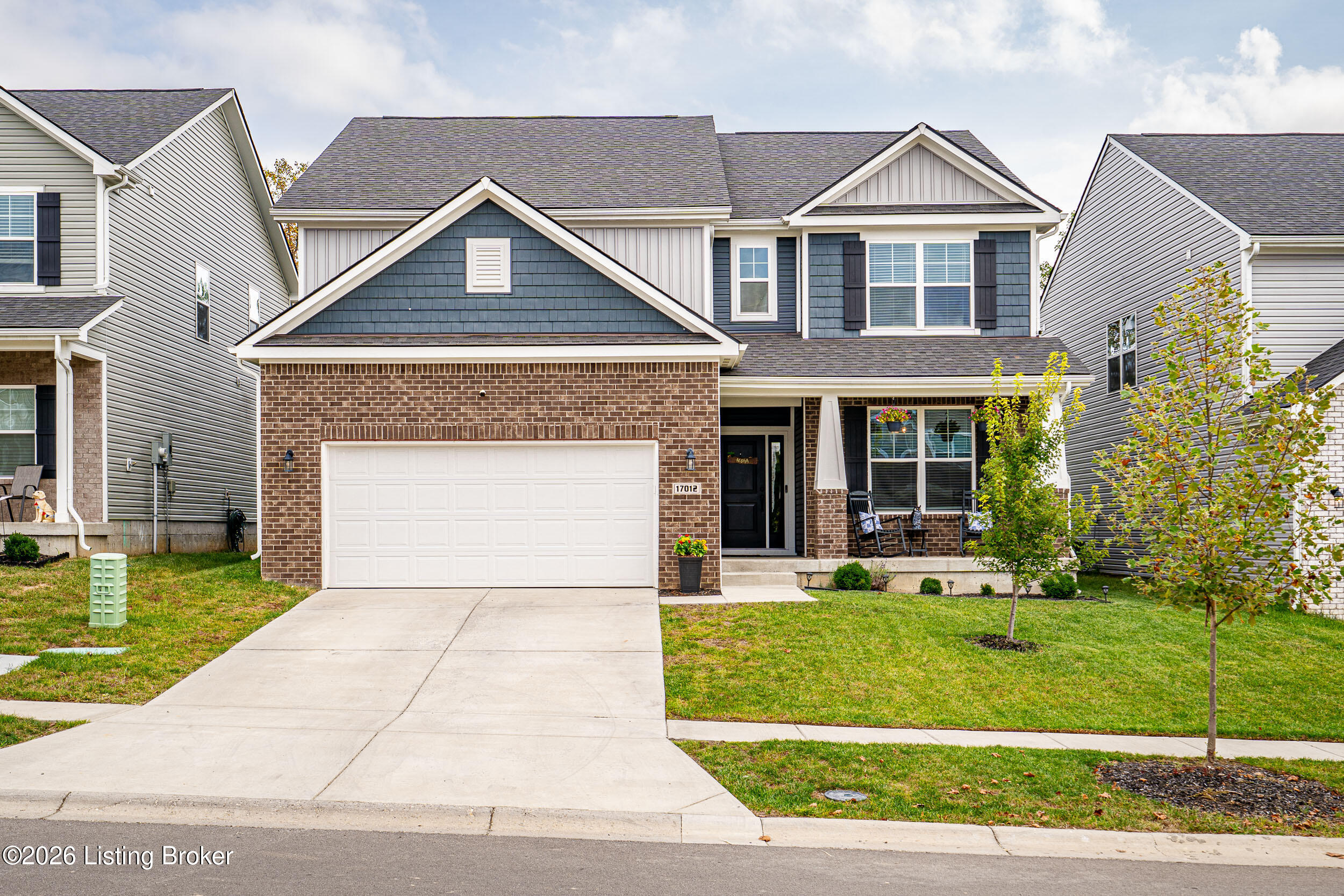 17012 Meander Way Property Photo 1