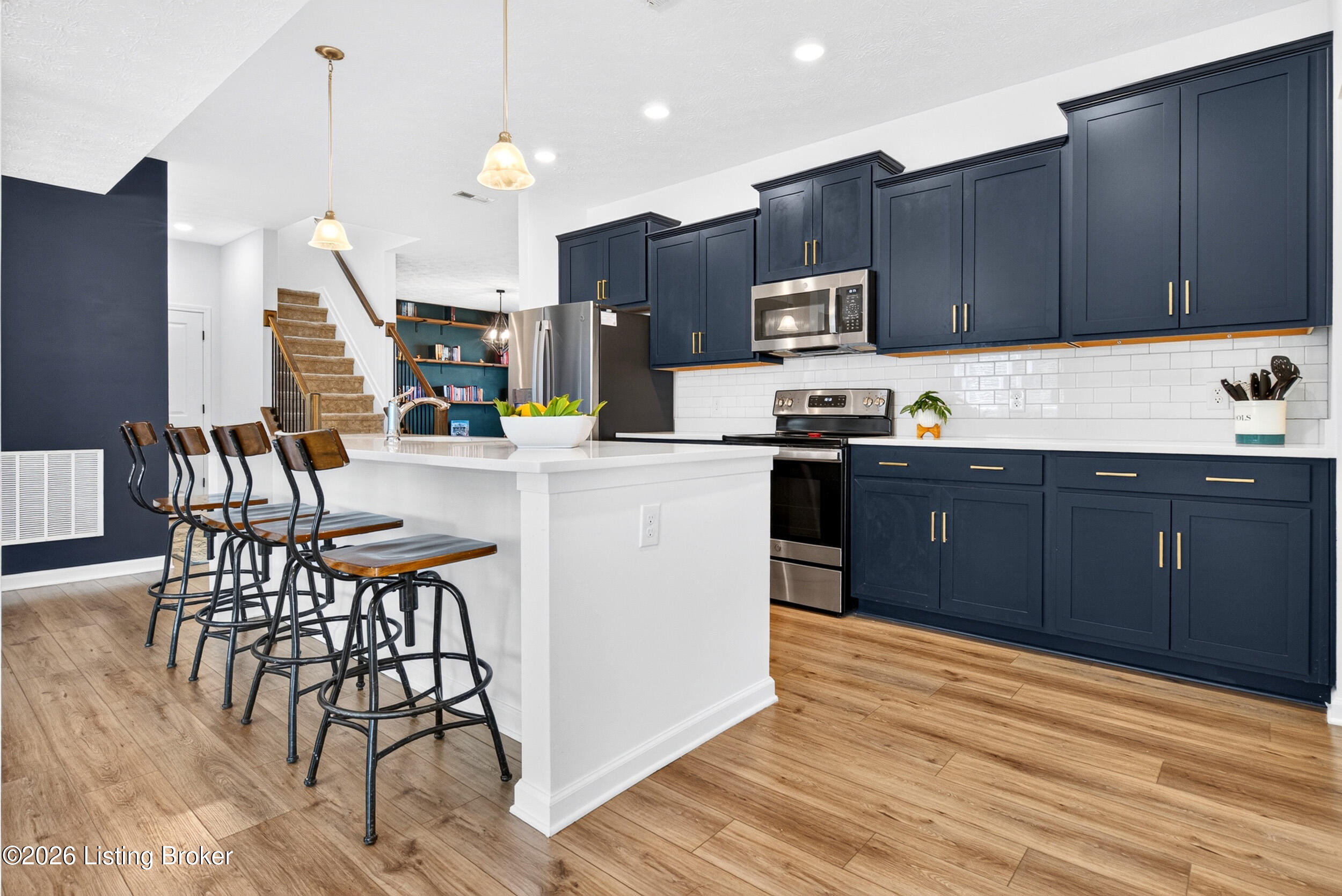 17012 Meander Way Property Photo 13