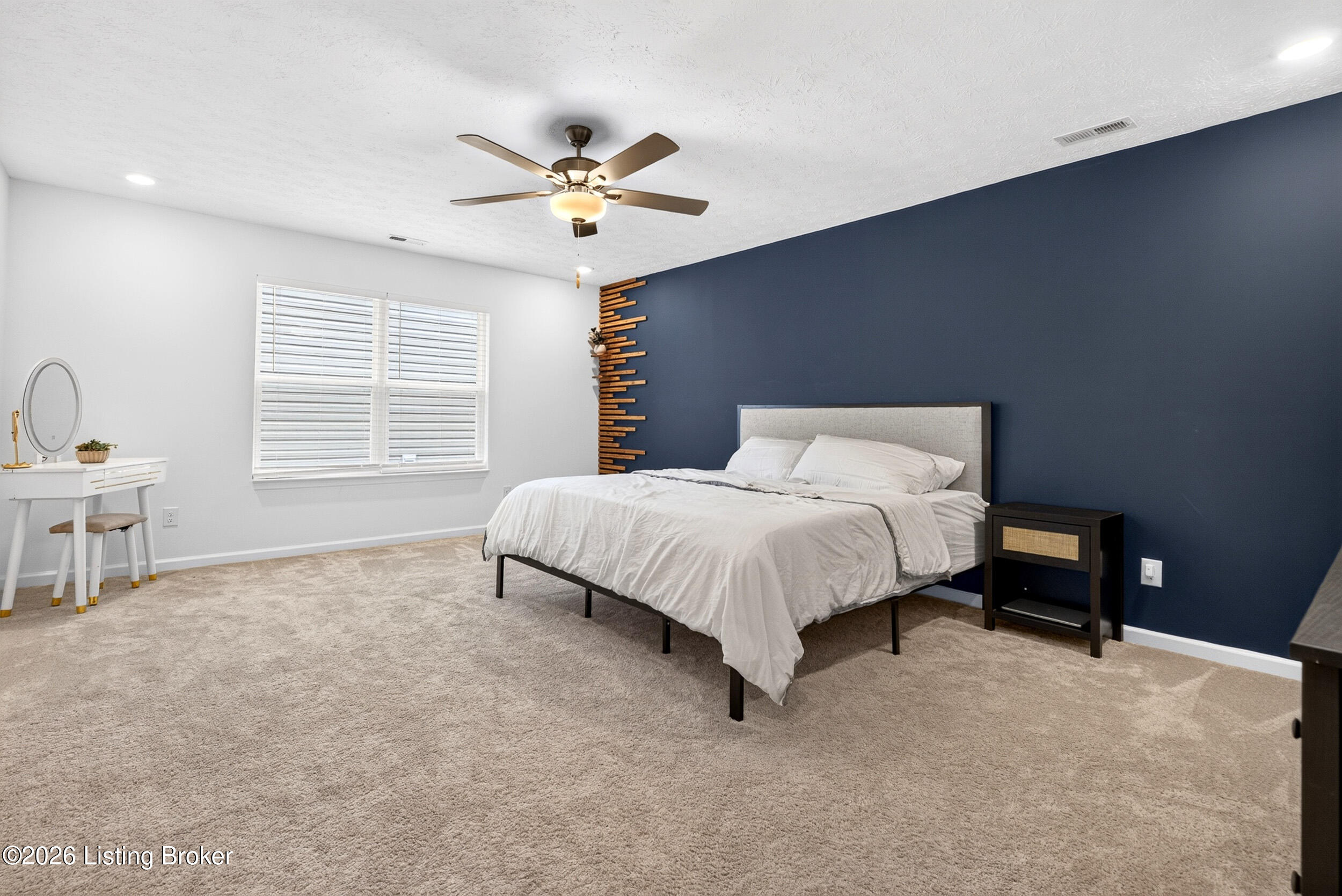 17012 Meander Way Property Photo 23