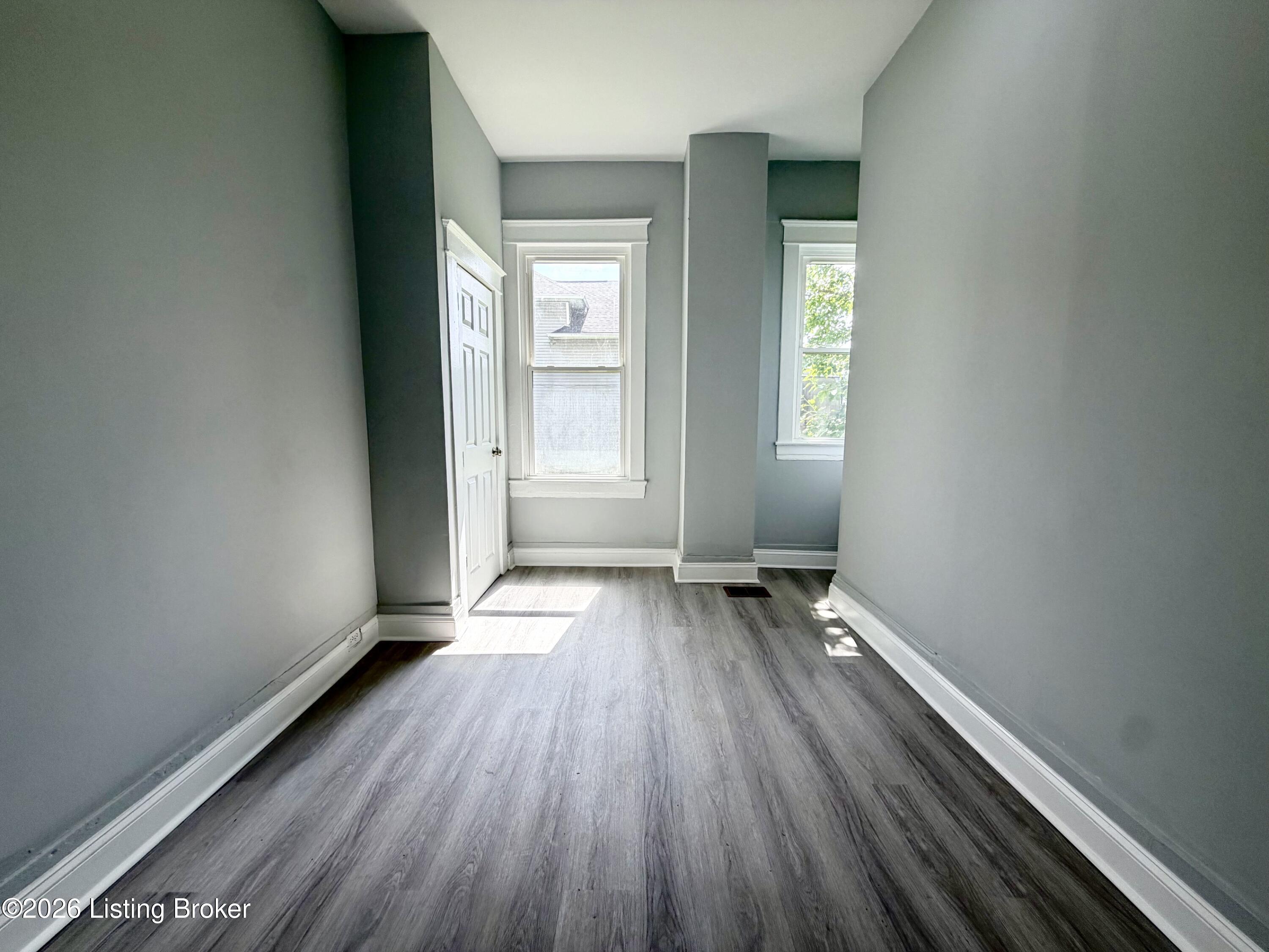 4140 W Broadway 1 Property Photo 5