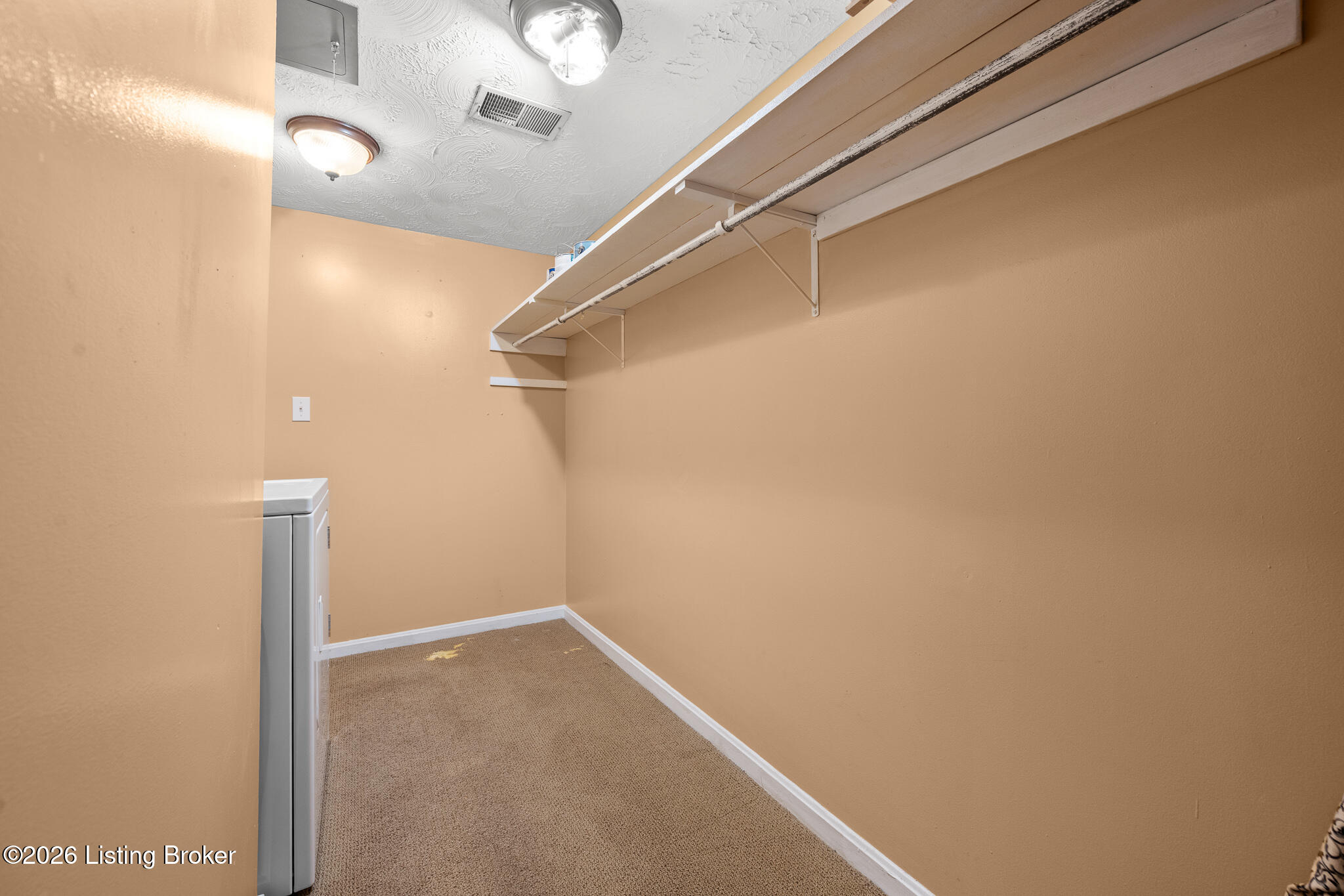 4875 Sherburn Ln 2j Property Photo 27