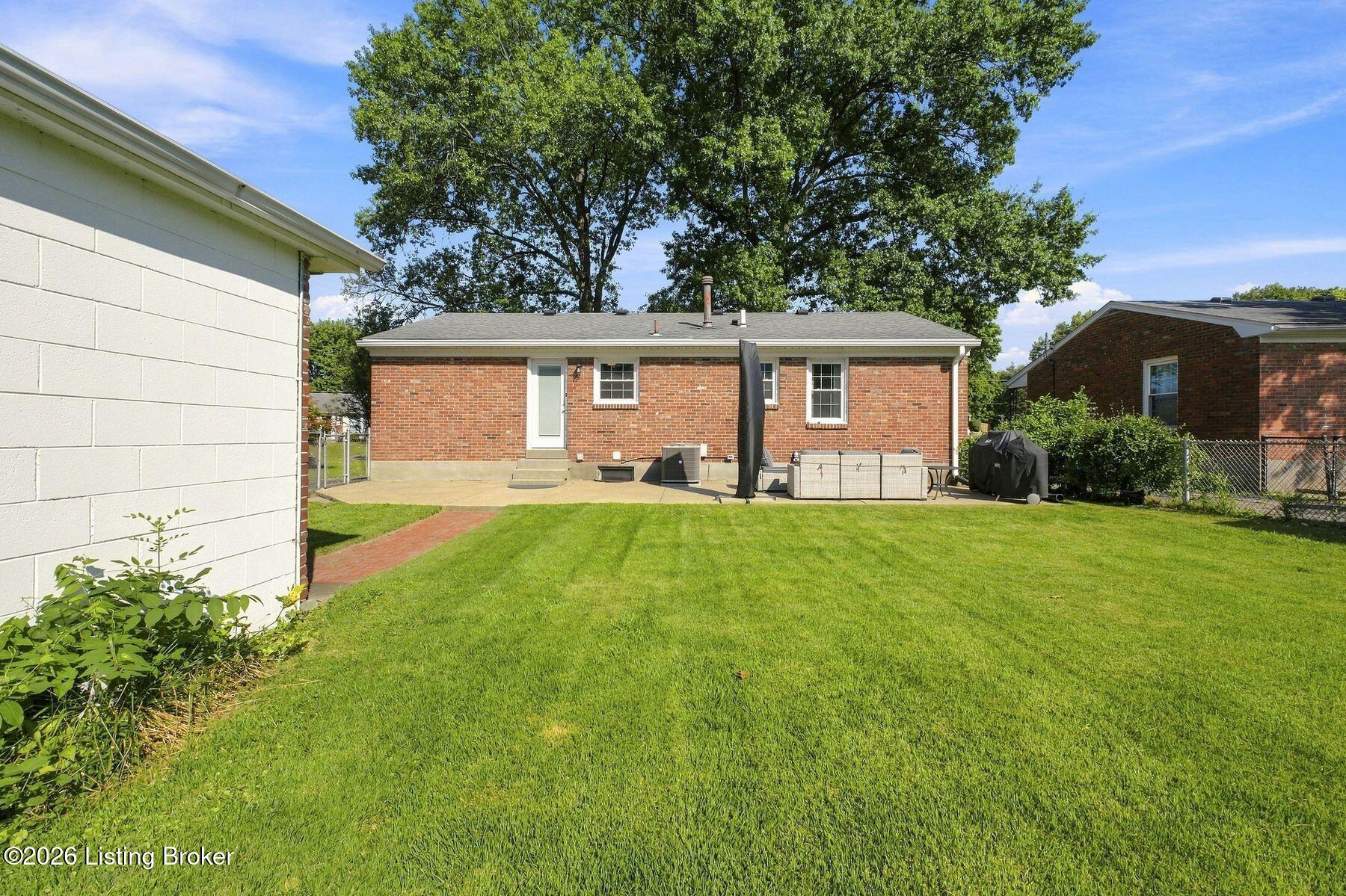 2906 Thistlewood Dr Property Photo 25