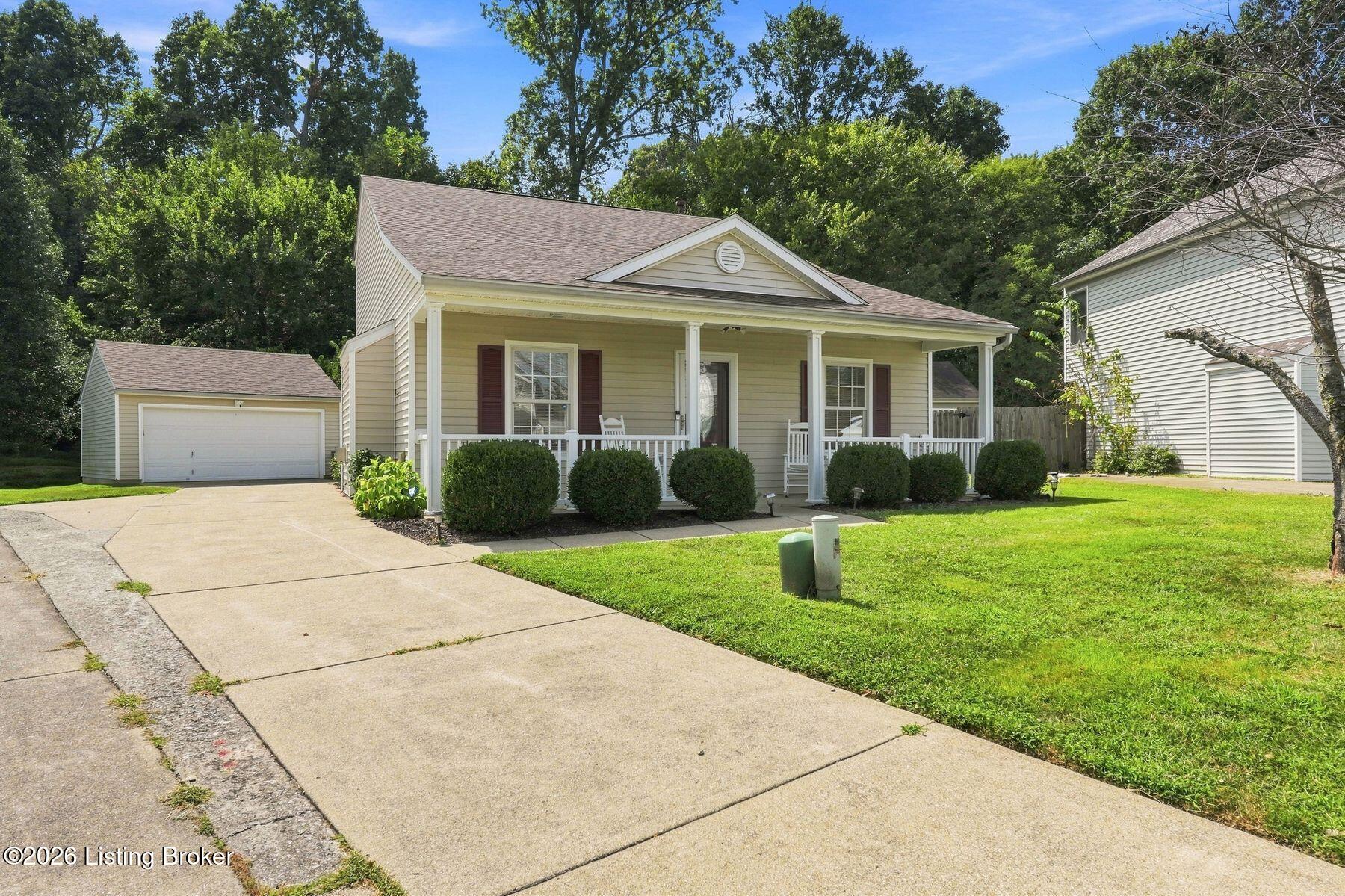 6314 Maravian Dr Property Photo 3