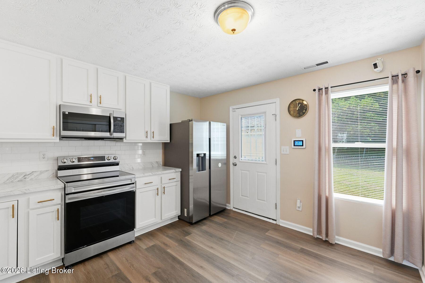 6314 Maravian Dr Property Photo 12