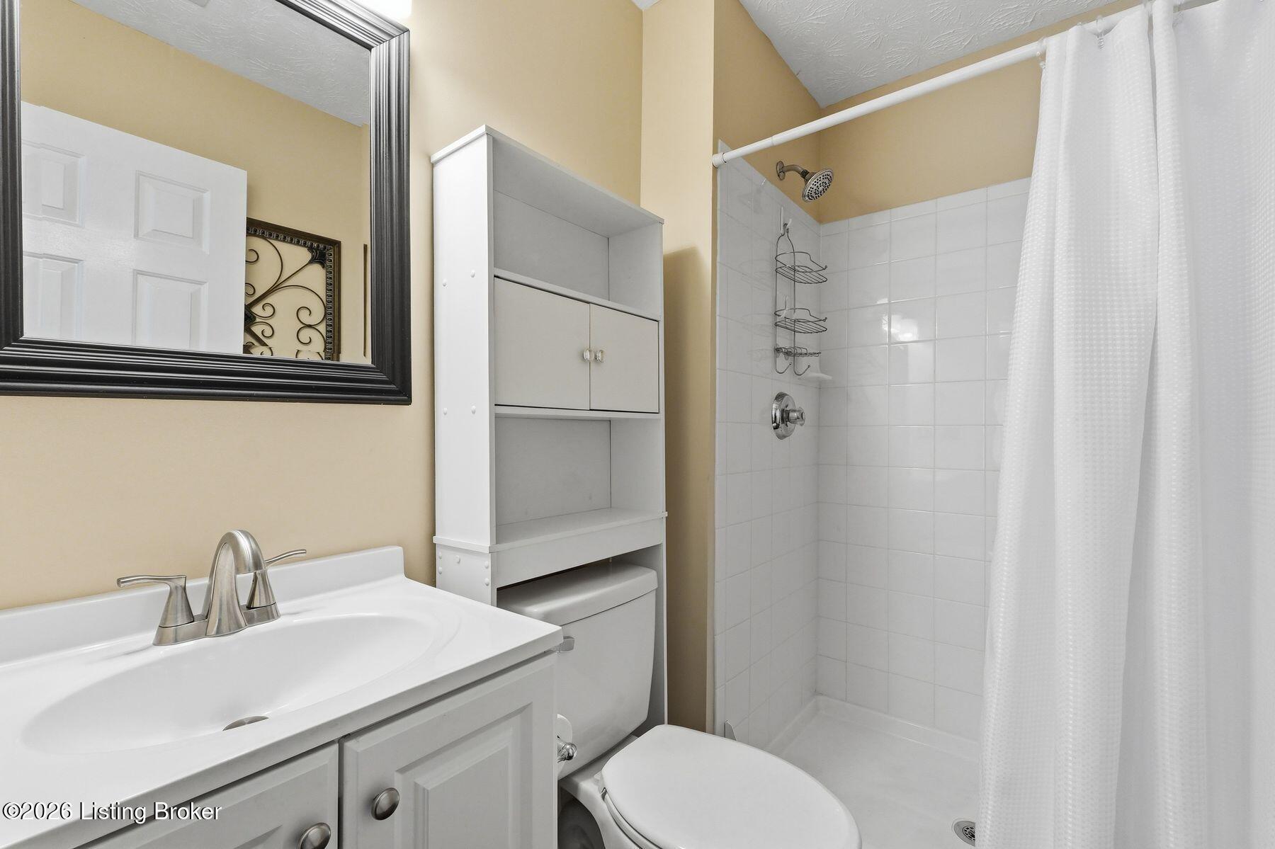 6314 Maravian Dr Property Photo 23