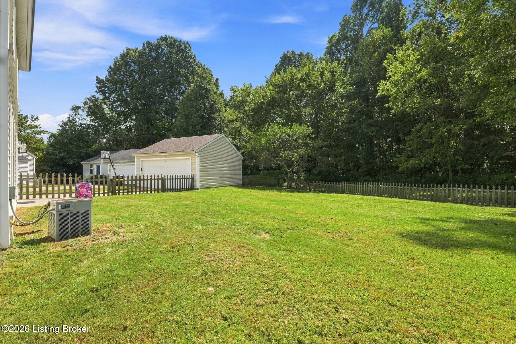 6314 Maravian Dr Property Photo 36