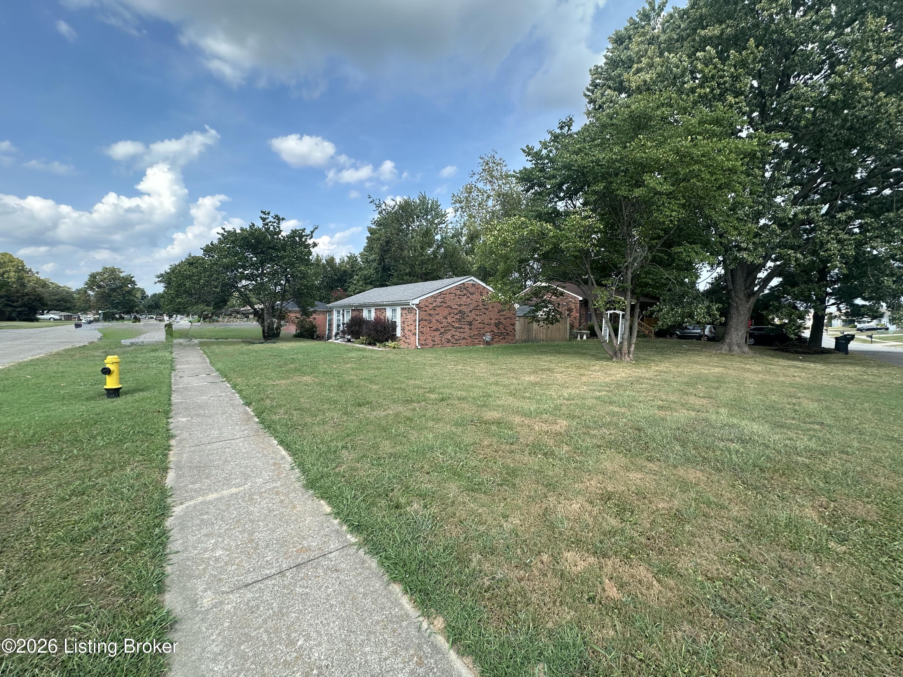 10911 Oreland Mill Rd Property Photo 3