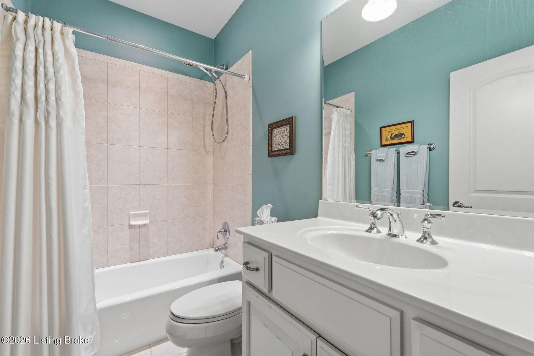 18620 Chadwick Glen Cir Property Photo 31