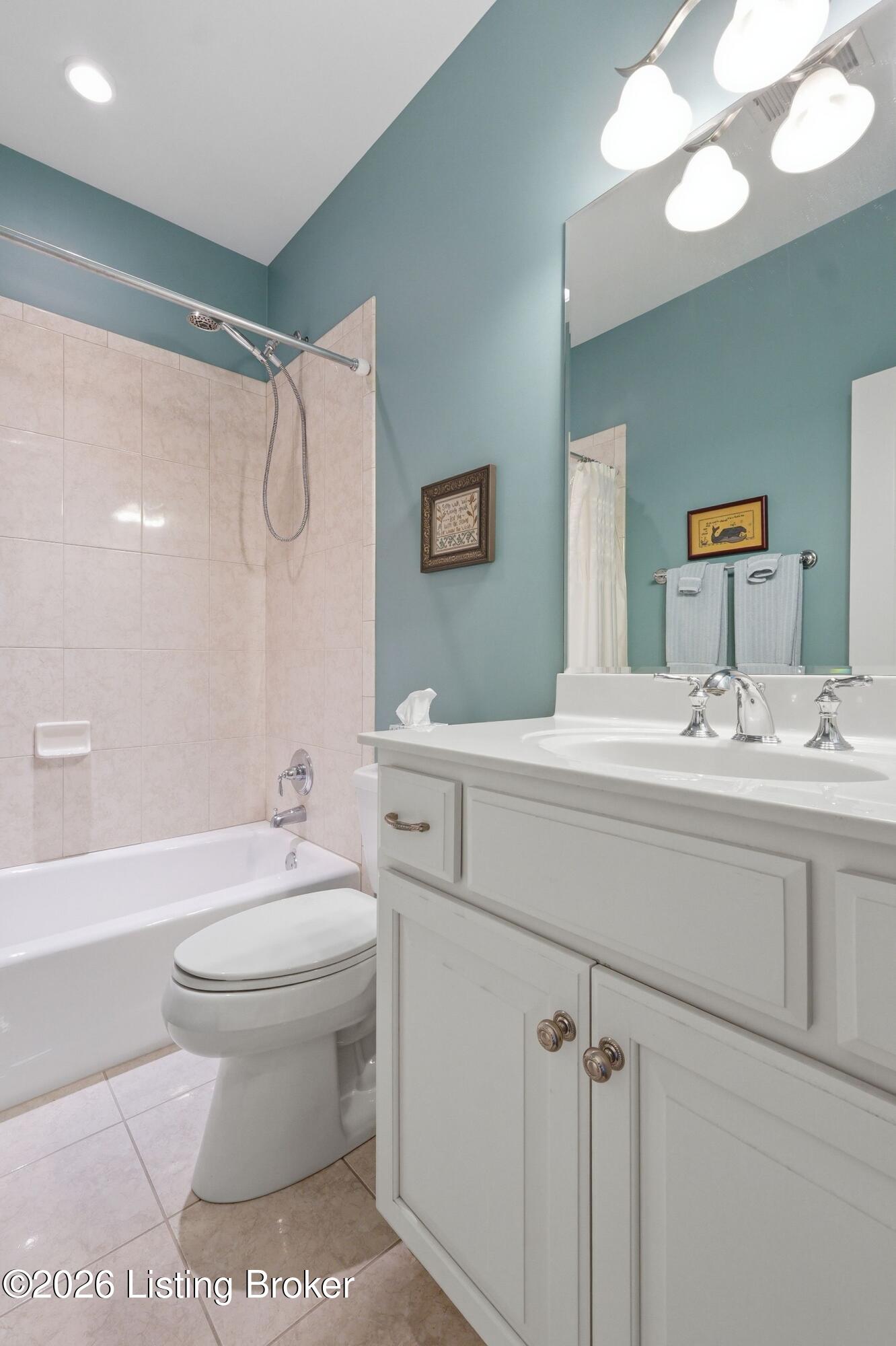 18620 Chadwick Glen Cir Property Photo 32