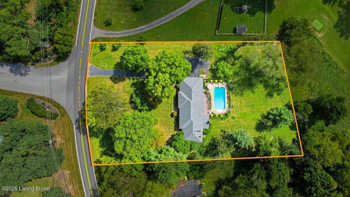 1126 N Highway 1793 Property Photo 2