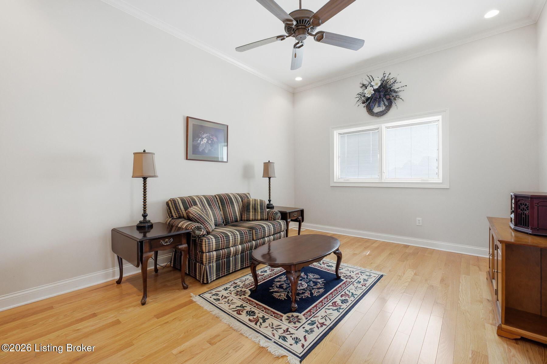 8006 Hall Farm Dr Property Photo 34