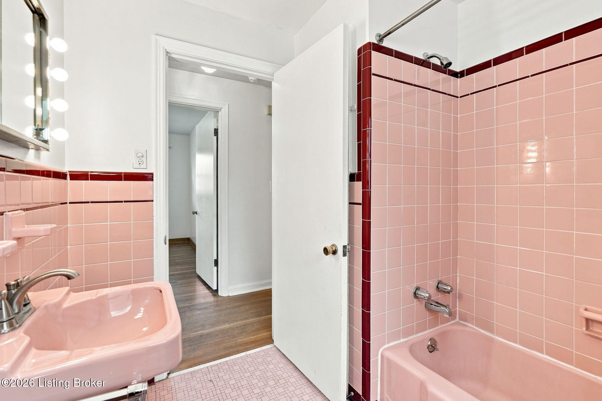 8418 Denise Dr Property Photo 25