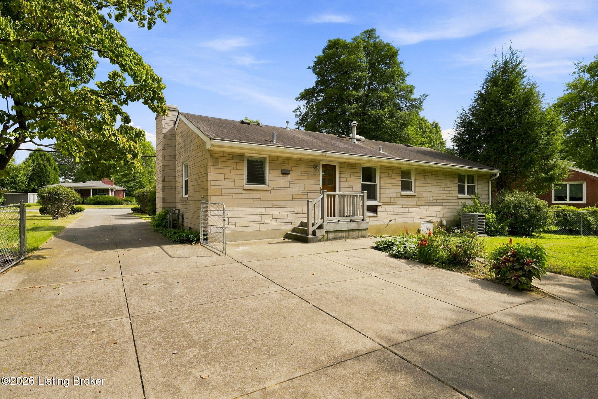 8418 Denise Dr Property Photo 35