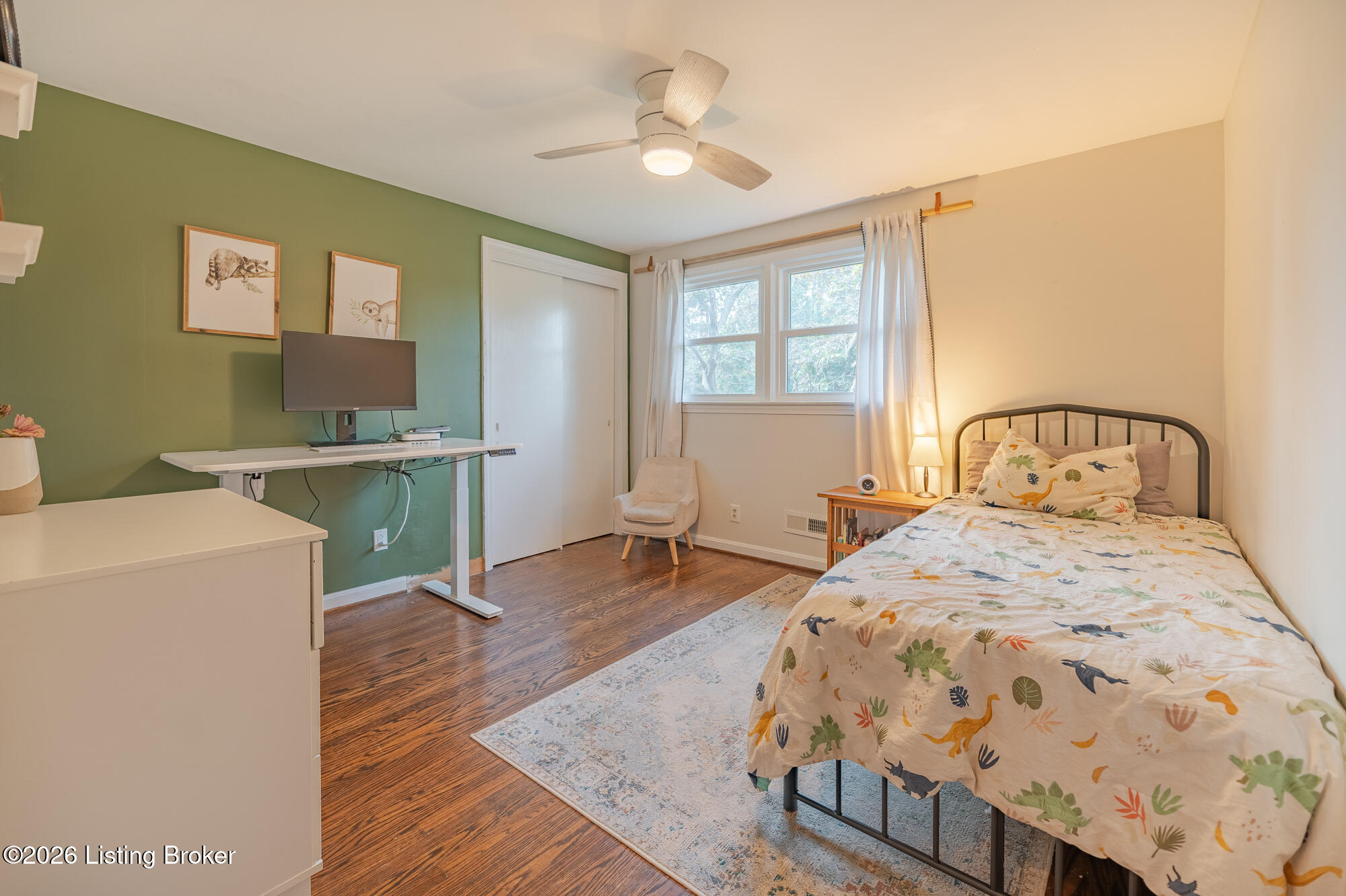 9812 Longwood Cir Property Photo 18