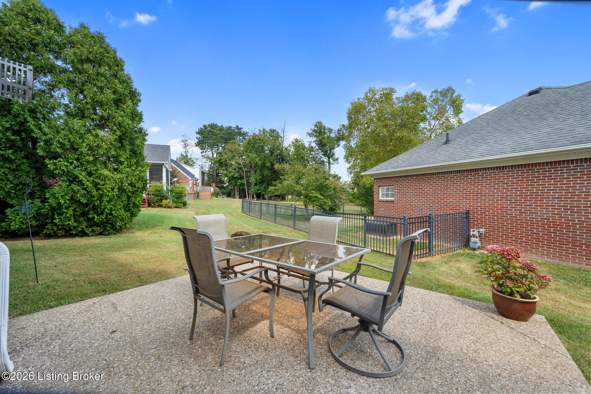 16513 Taunton Vale Rd Property Photo 37