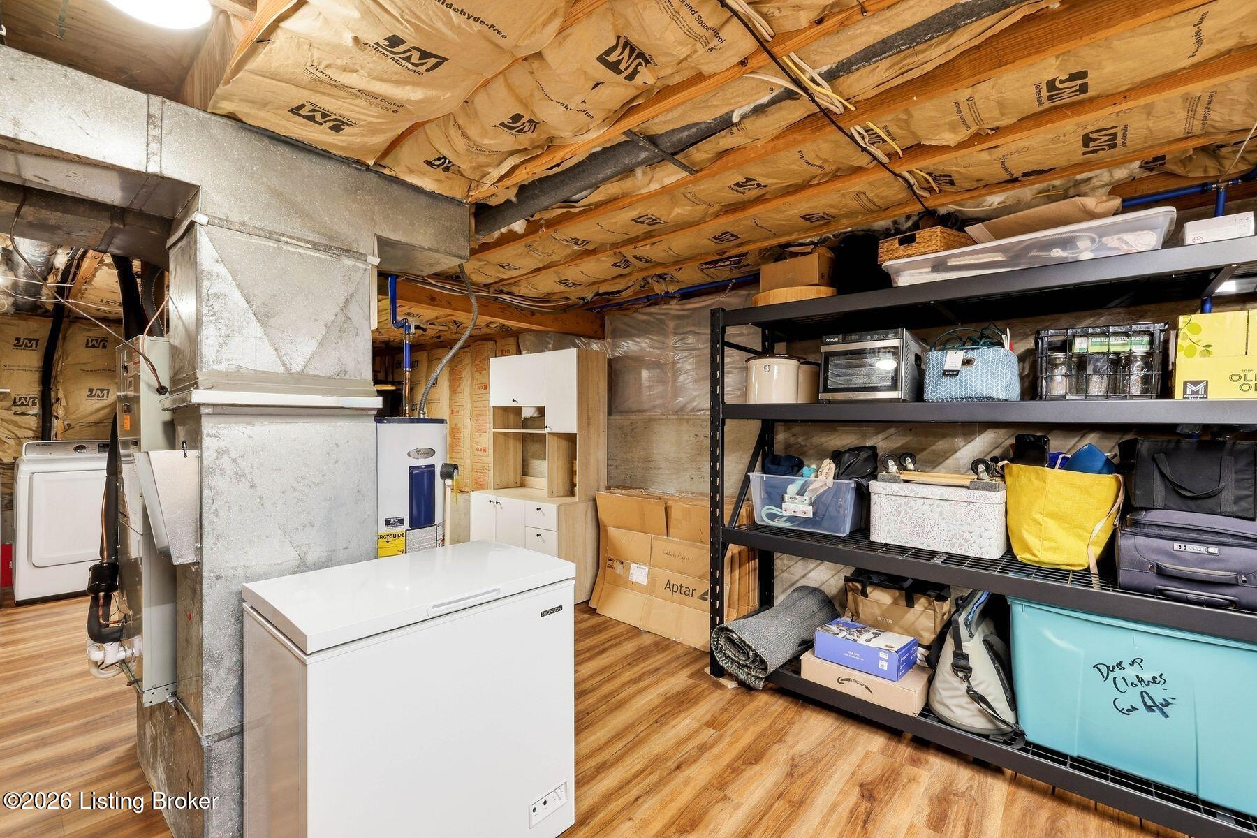 9218 Watterson Trail Property Photo 54