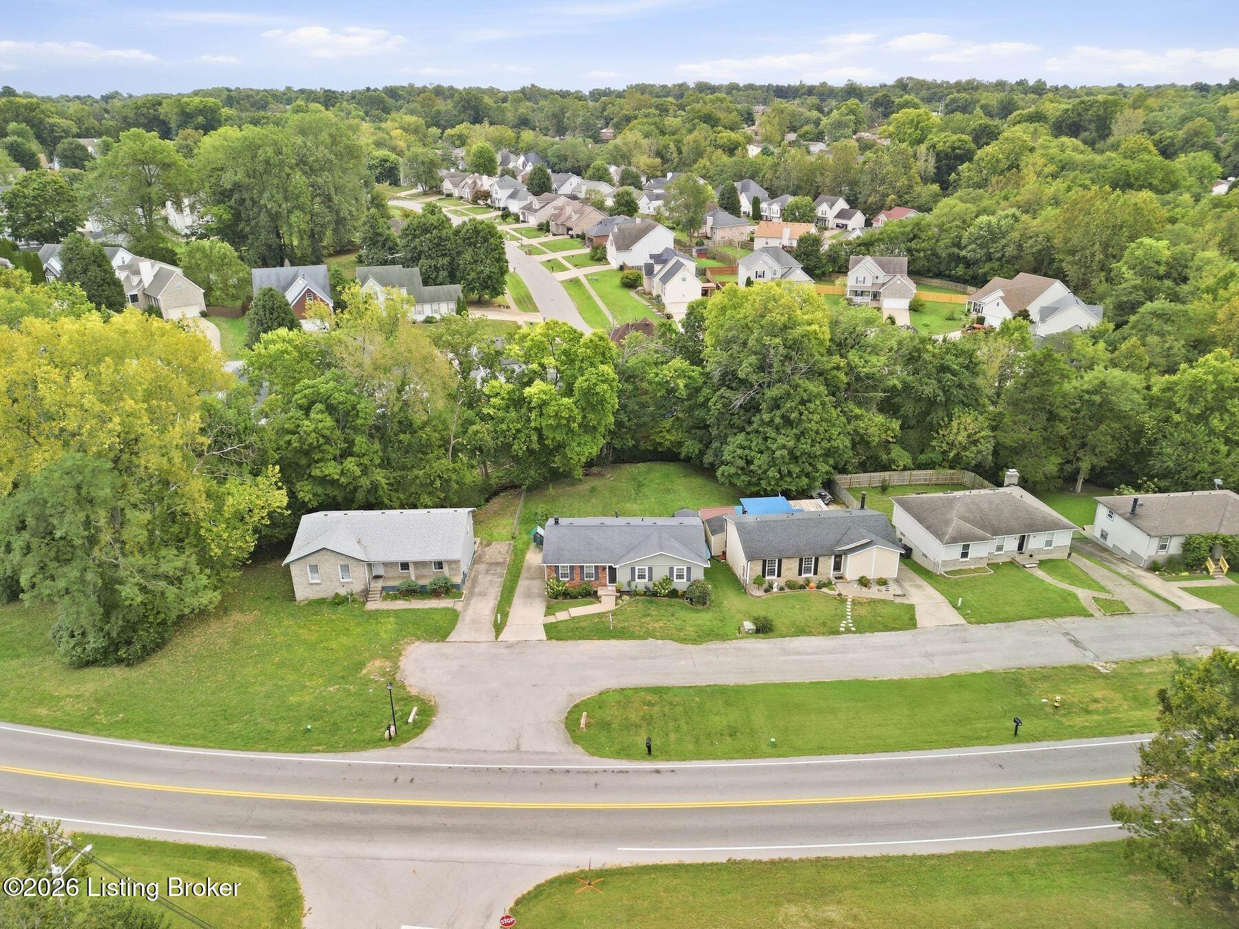 9218 Watterson Trail Property Photo 77