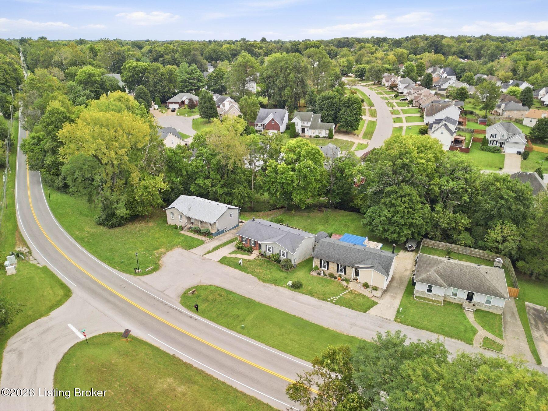 9218 Watterson Trail Property Photo 78