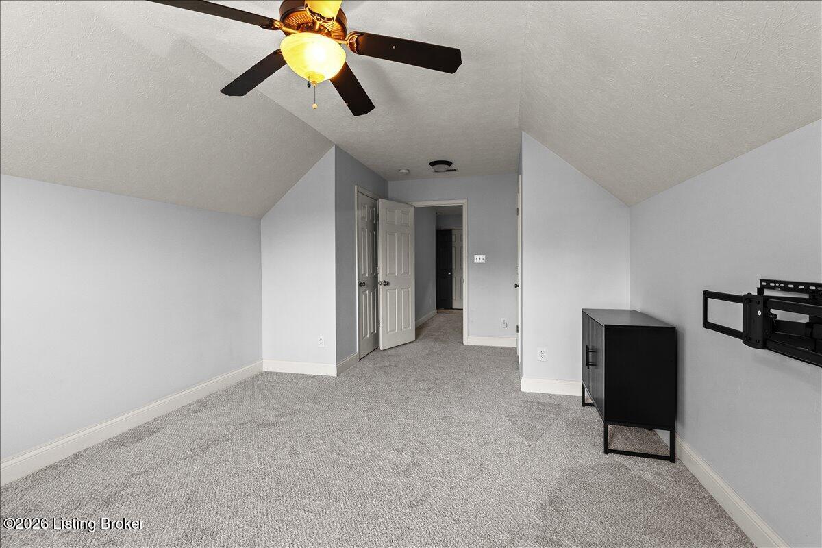 8003 Williamsgate Cir Property Photo 27