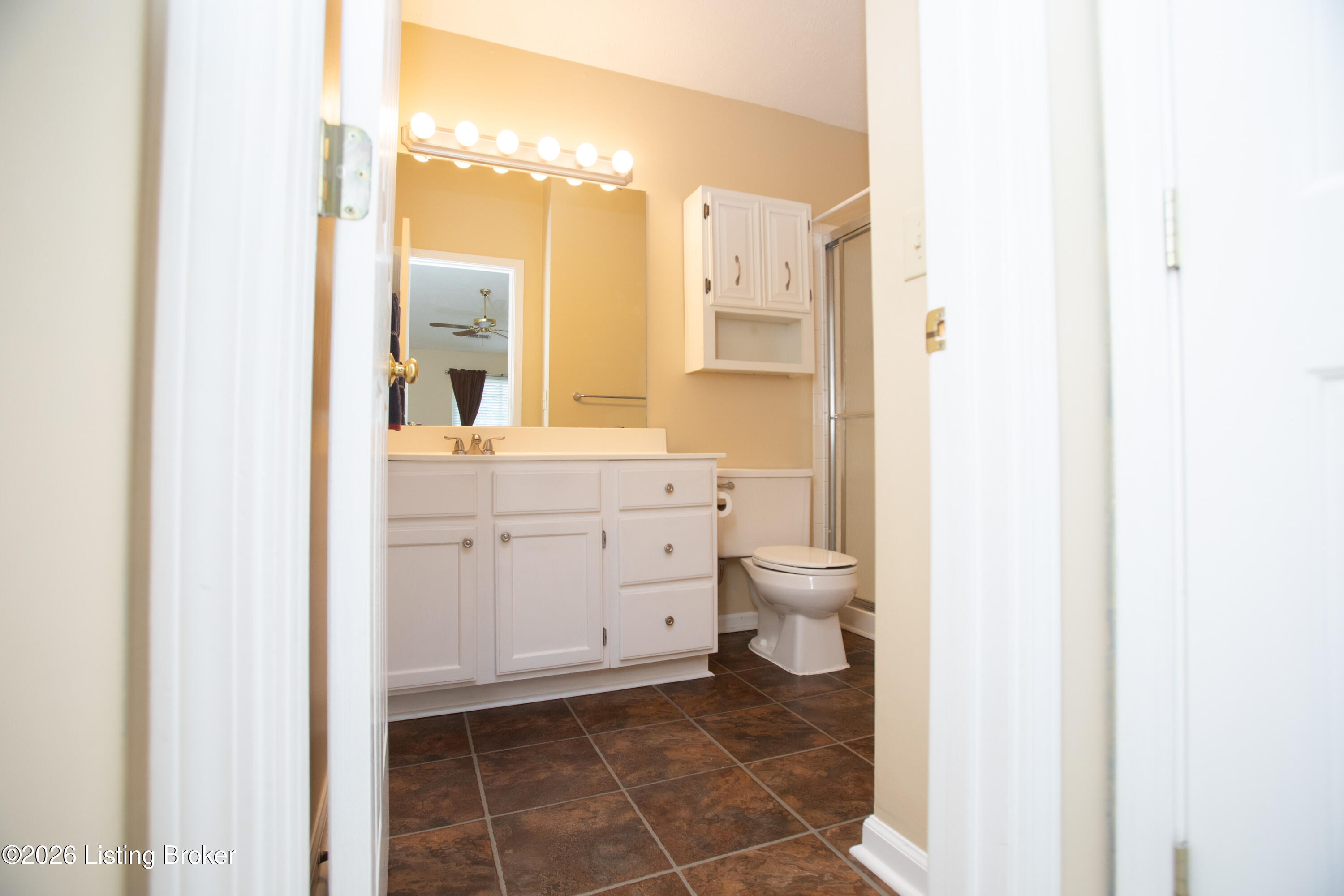 331 Piatt Pl 207 Property Photo 14