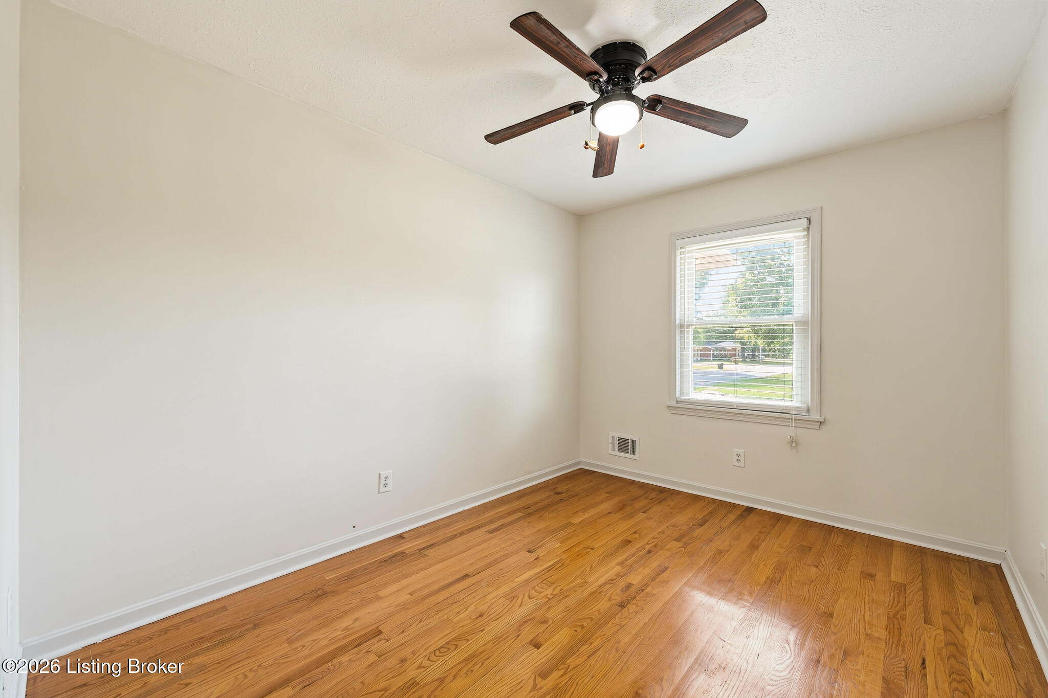 5507 Chestnutwood Way Property Photo 13