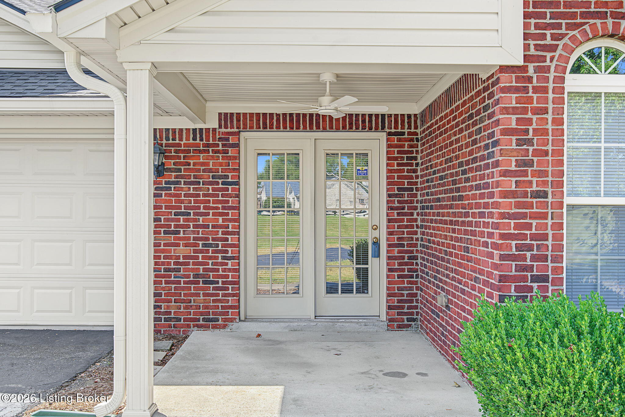 11303 Ridge Lake Dr Property Photo 4