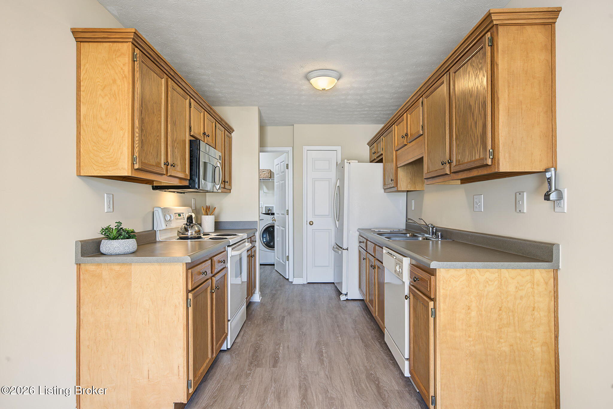 11303 Ridge Lake Dr Property Photo 15