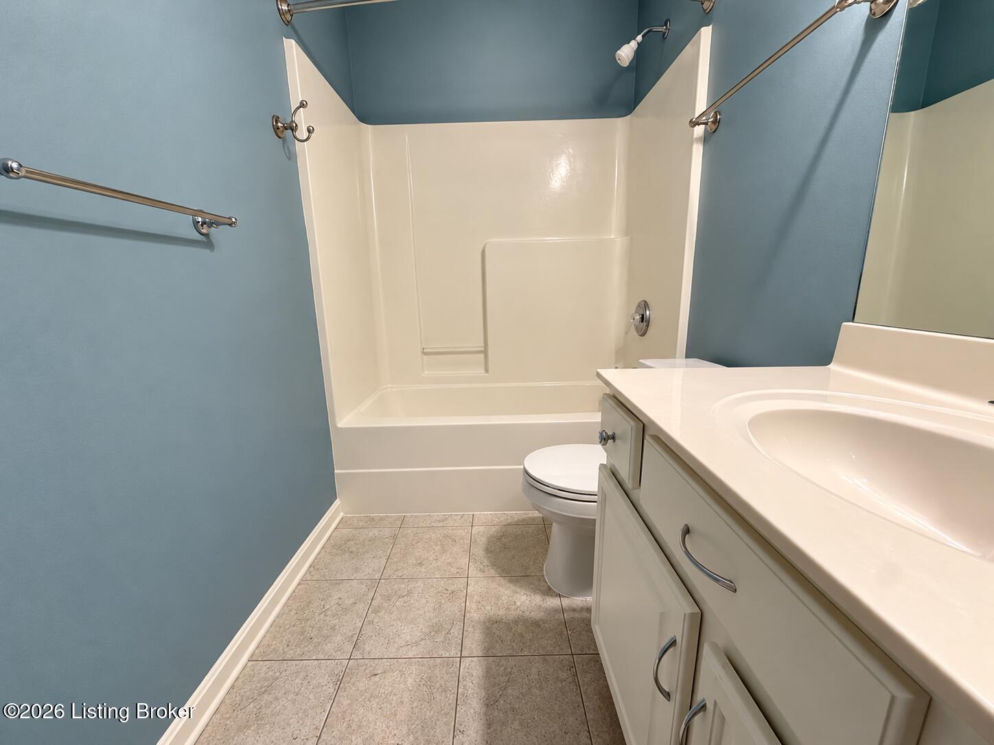 9216 Newbury Ct Property Photo 16