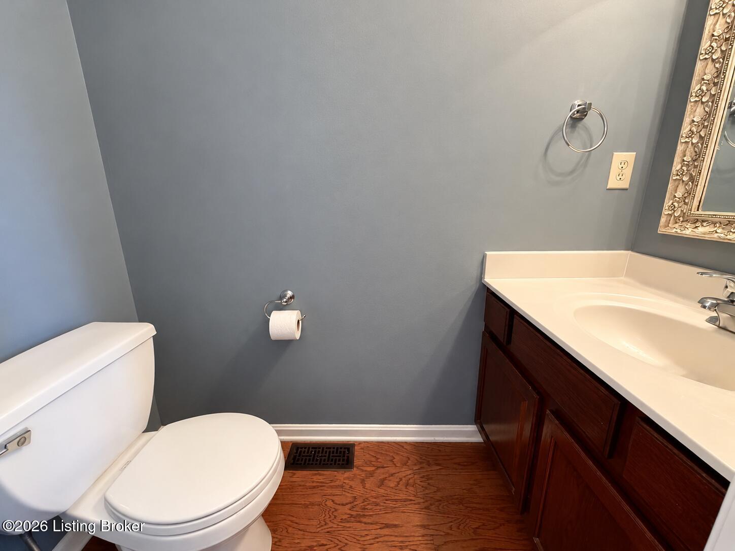 9216 Newbury Ct Property Photo 18