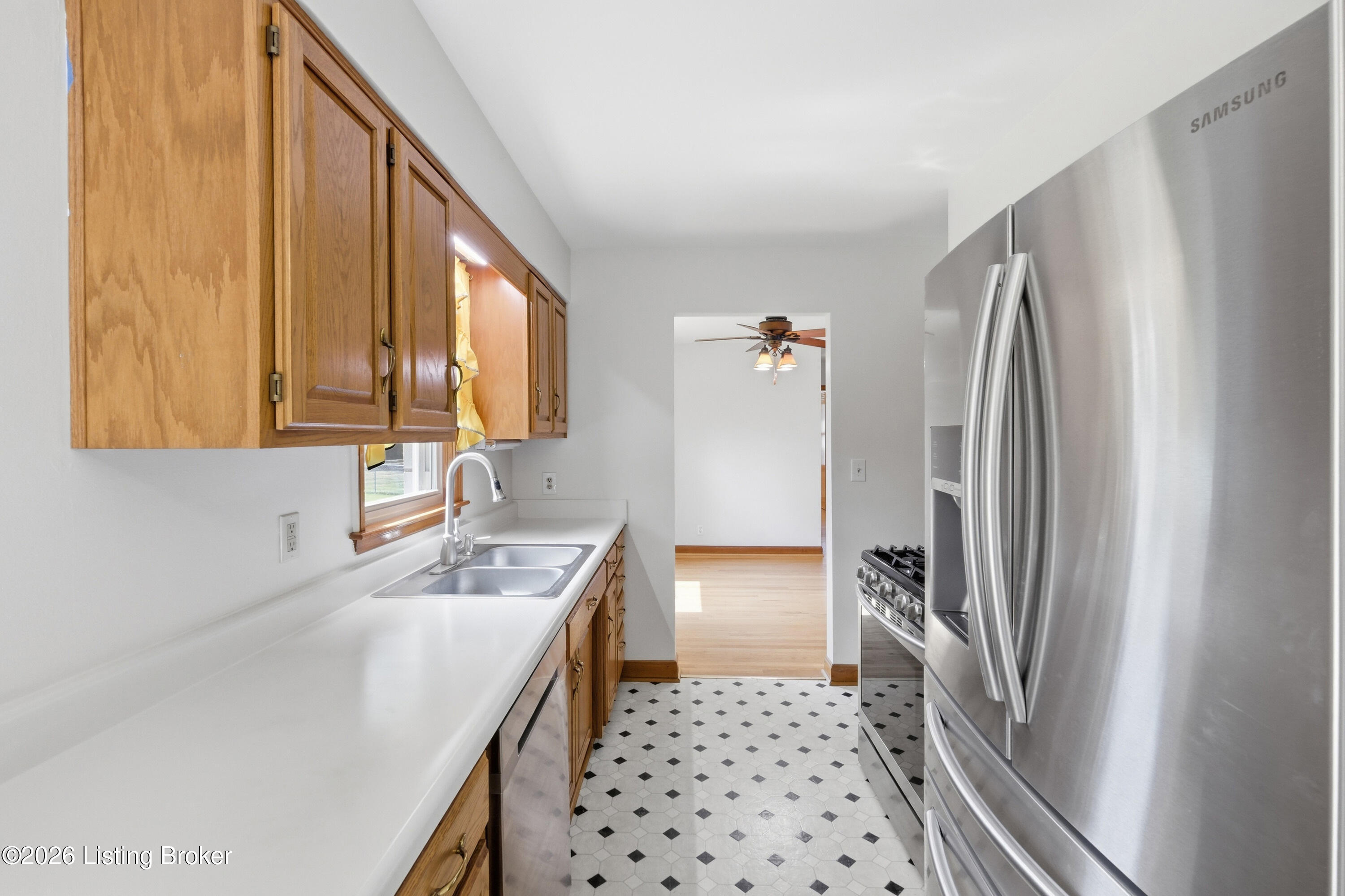 9902 Vega Ln Property Photo 14